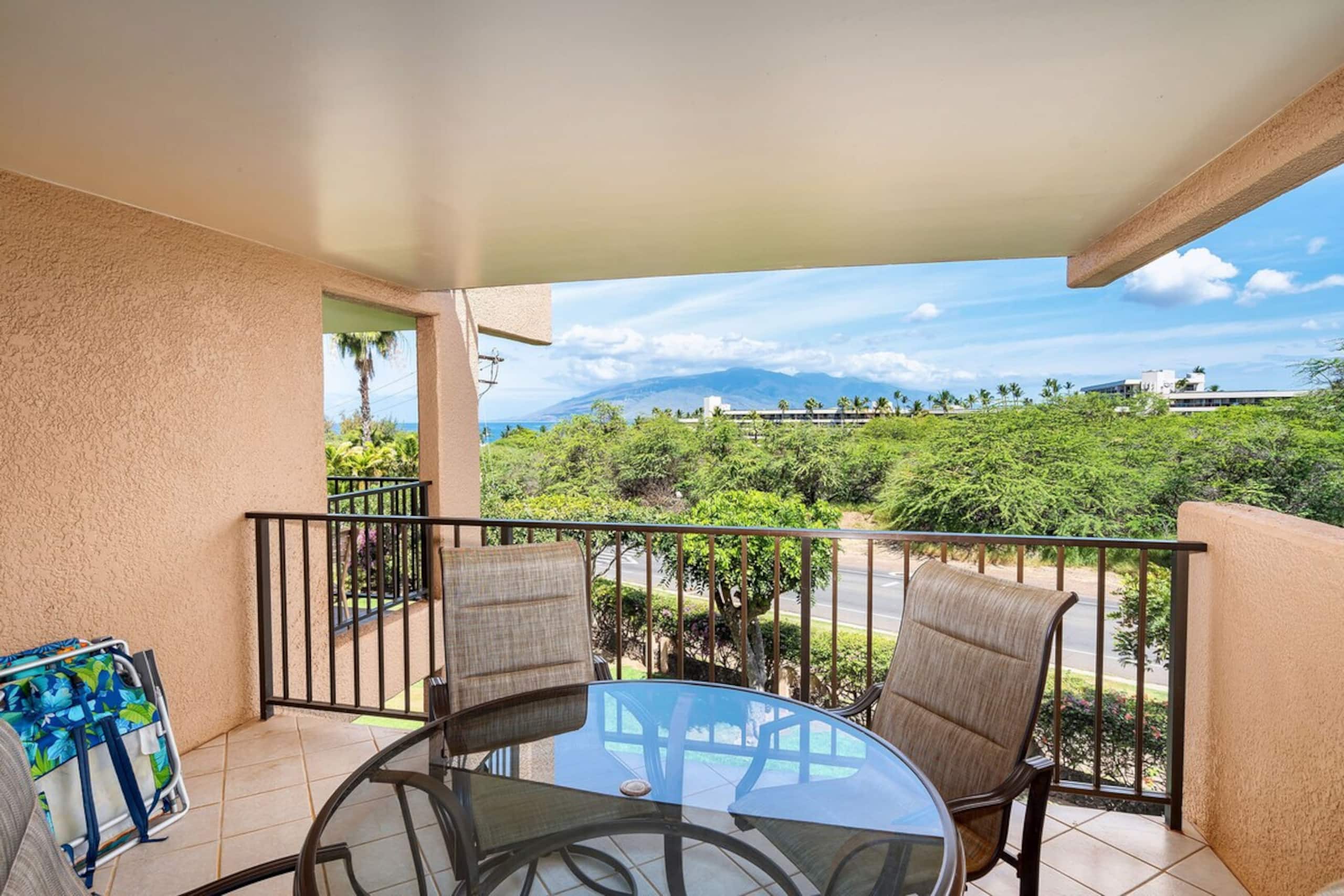 Kamaole Sands 4-306 - Split AC + Pool + King Bed - Photo 3