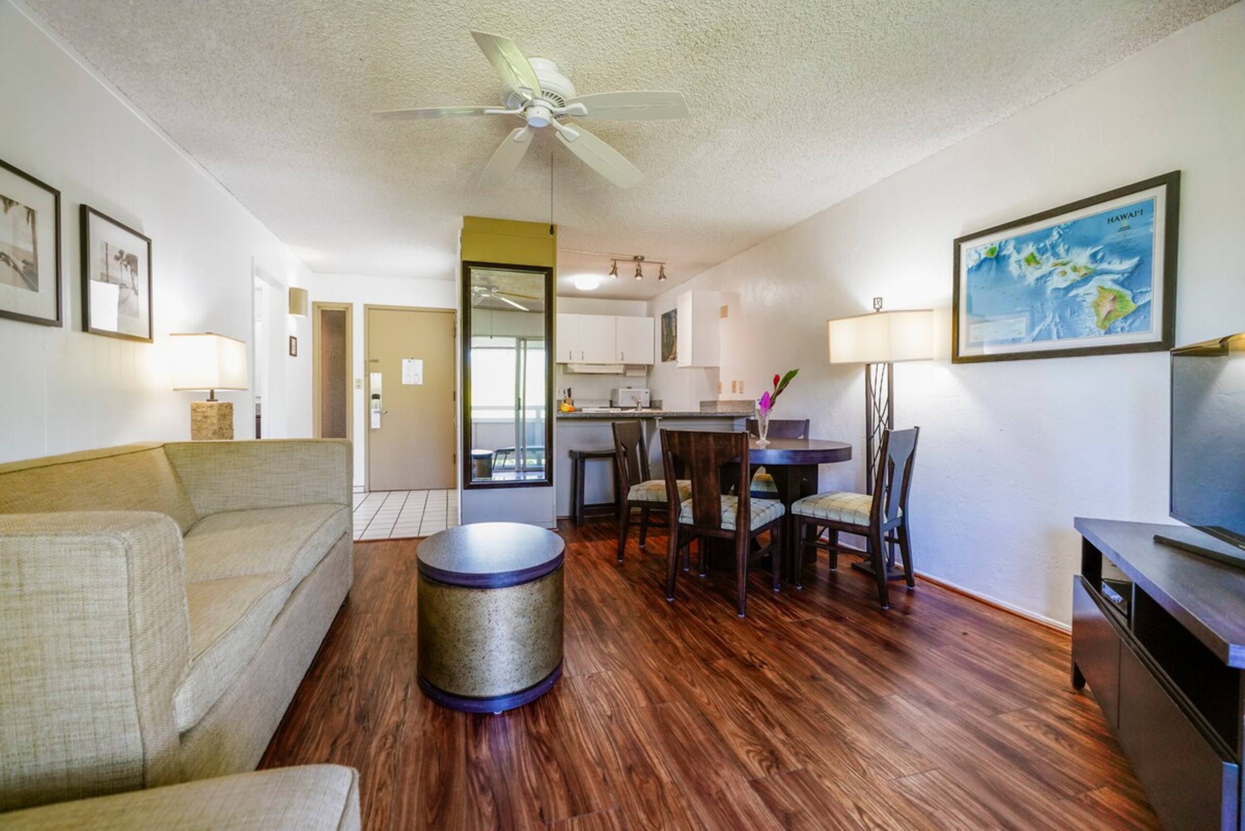 1 Bdrm Condo Conveniently Located in Kapaa - Photo 3