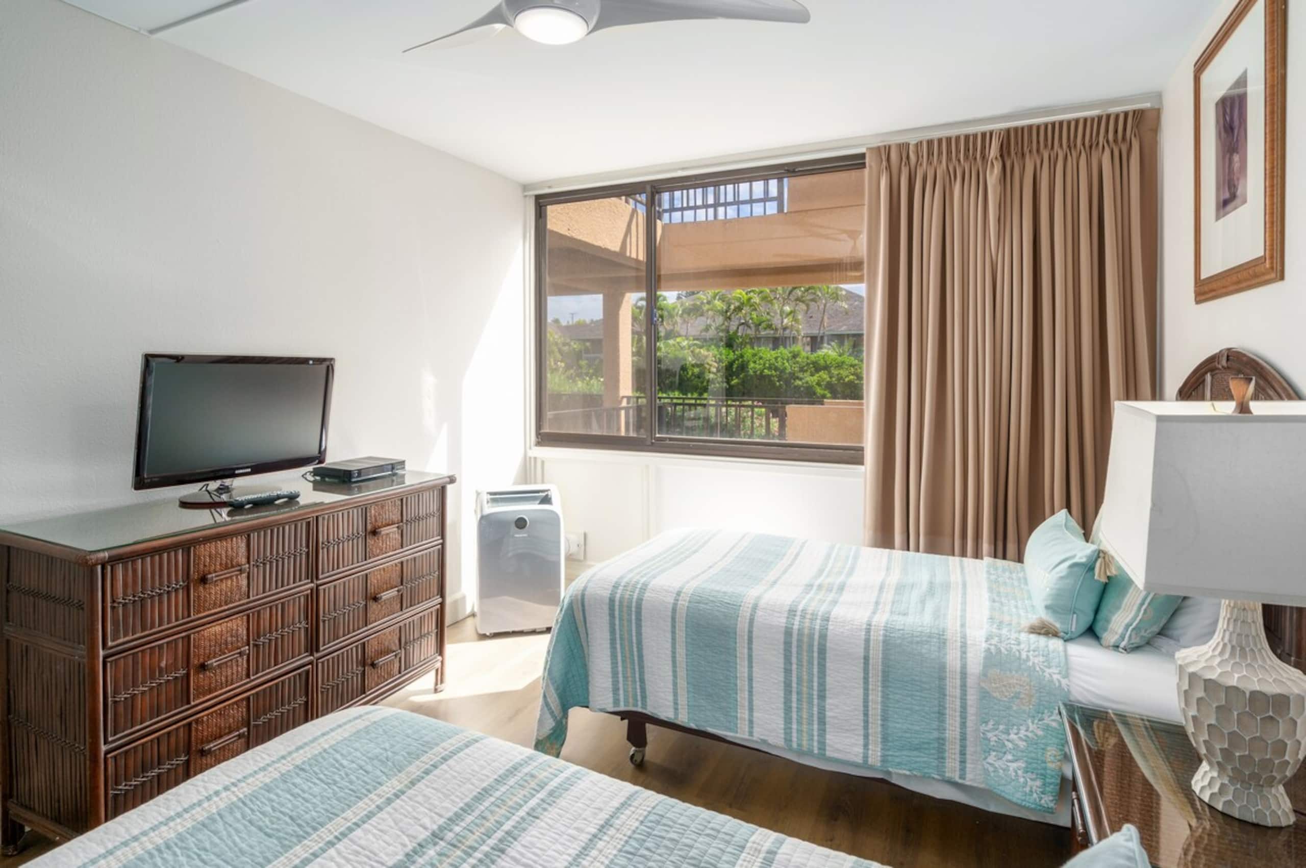 Kamaole Sands 5-316-Well Equipped-Ocean Views-AC - Photo 7