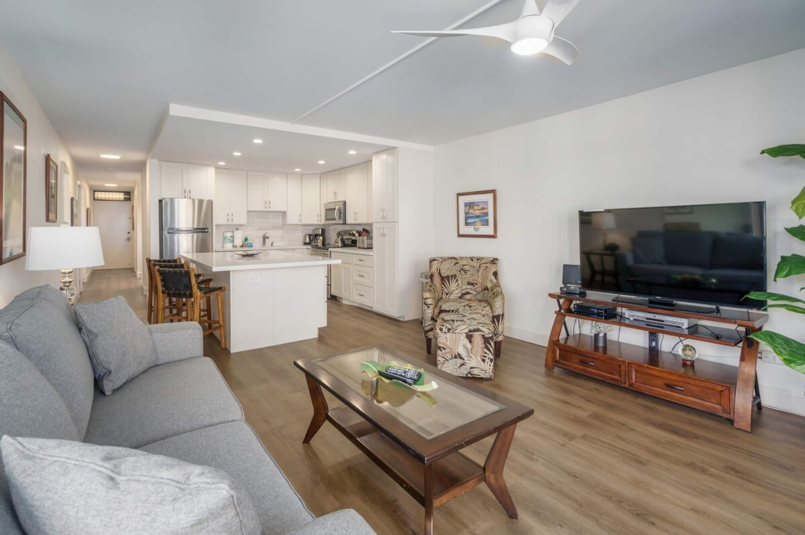 Kamaole Sands 5-316-Well Equipped-Ocean Views-AC - Photo 10