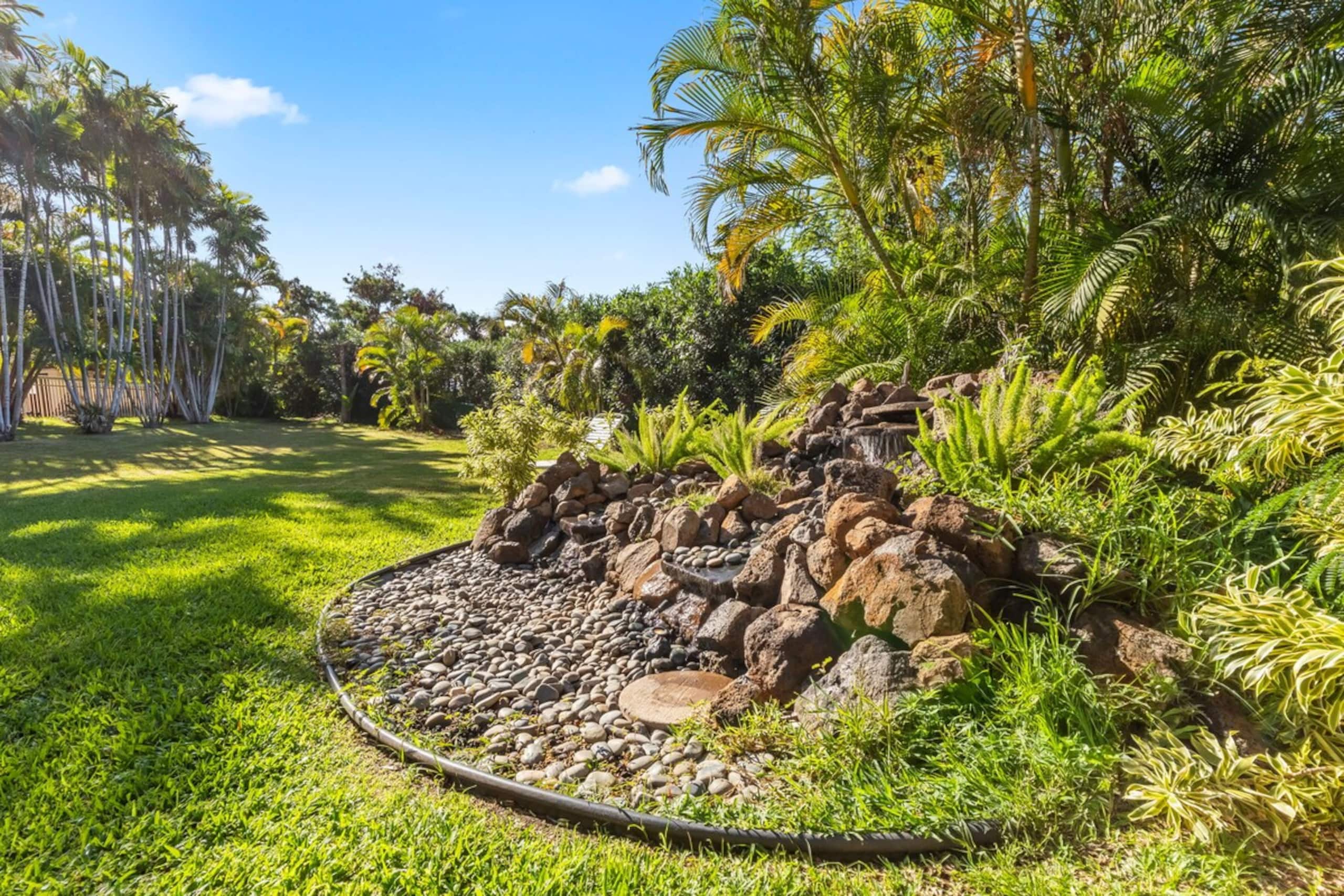 Beachfront Maui Banyan Condo - Steps to Beach - Photo 47