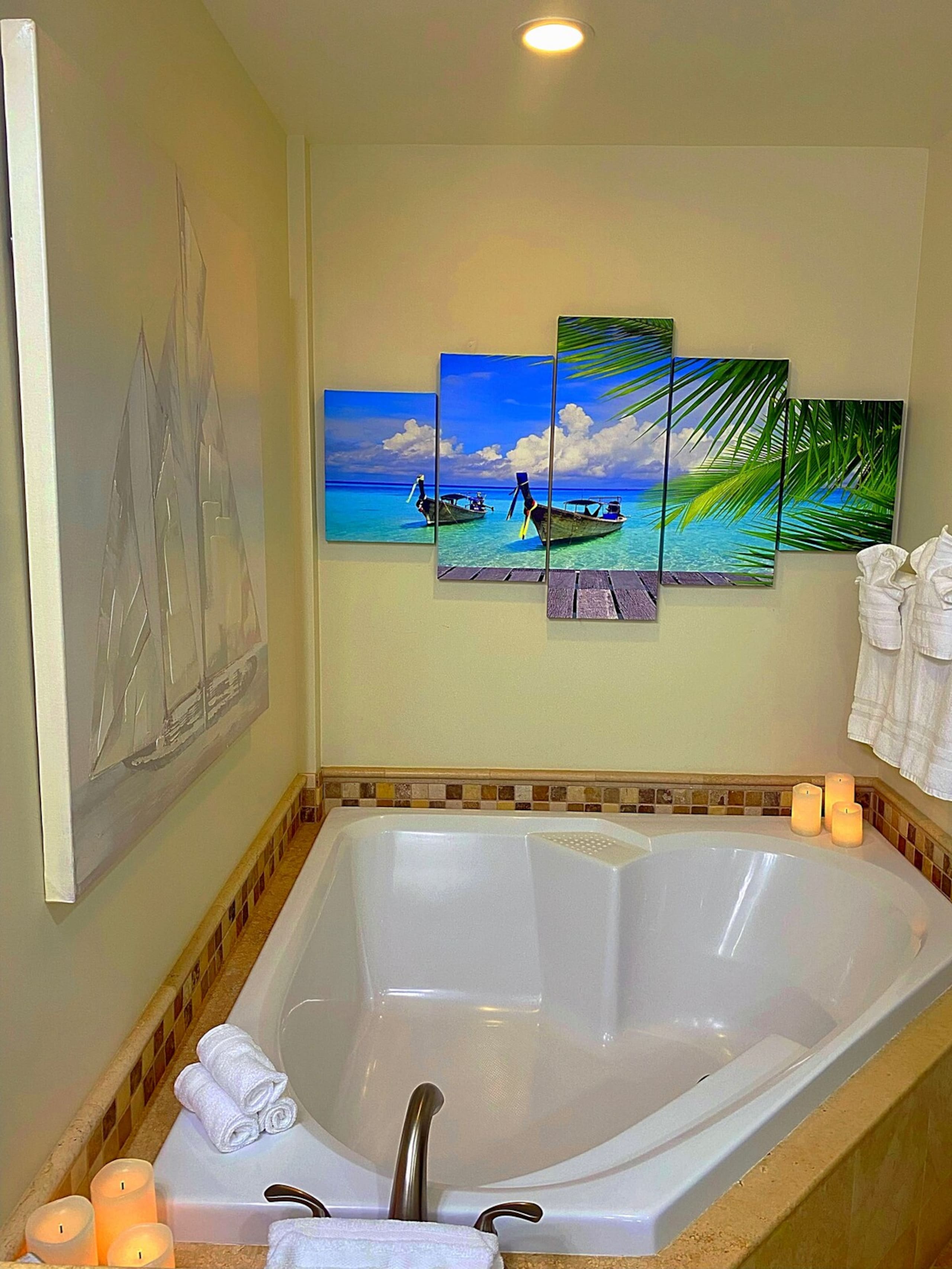 BEACH FRONT Resort/SPA LARGE Luxury Grand Suite - Photo 25