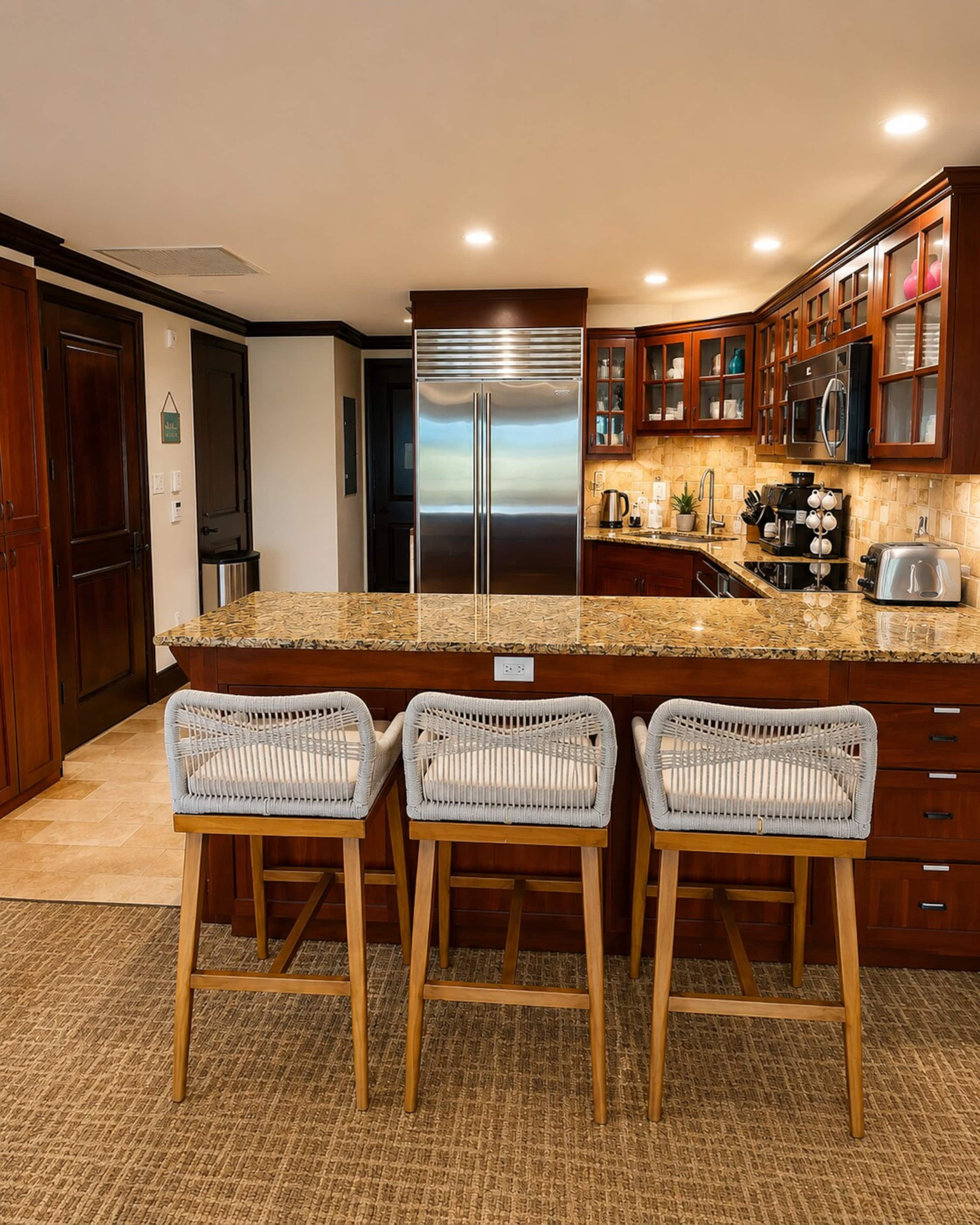 BEACH FRONT Resort/SPA LARGE Luxury Grand Suite - Photo 7