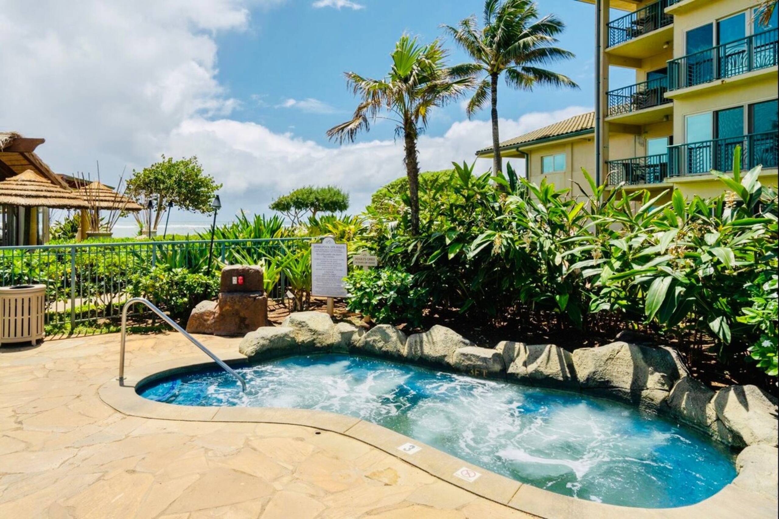 BEACH FRONT Resort/SPA LARGE Luxury Grand Suite - Photo 55