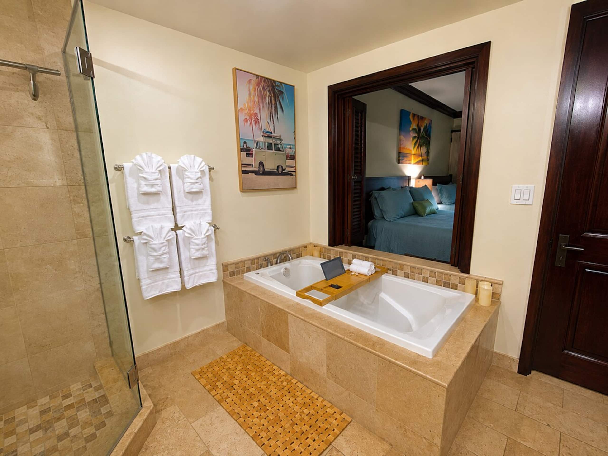 BEACH FRONT Resort/SPA LARGE Luxury Grand Suite - Photo 18