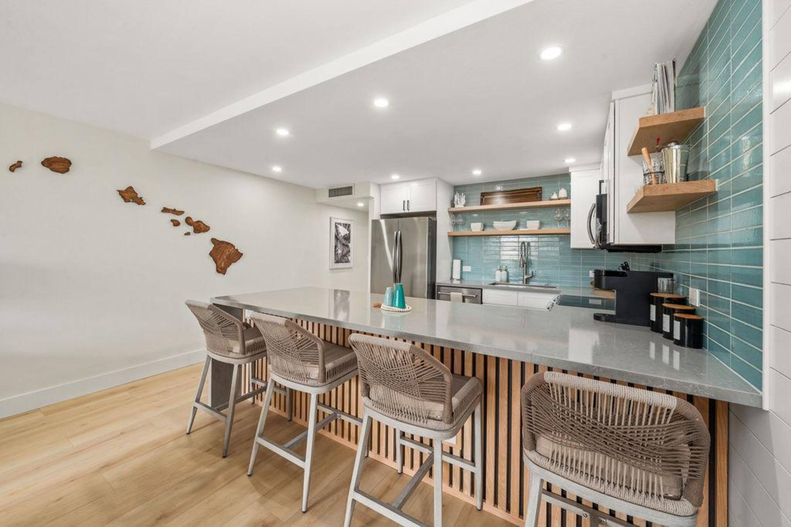Stunning Remodel I Kamaole Sands 5-207 - Photo 27