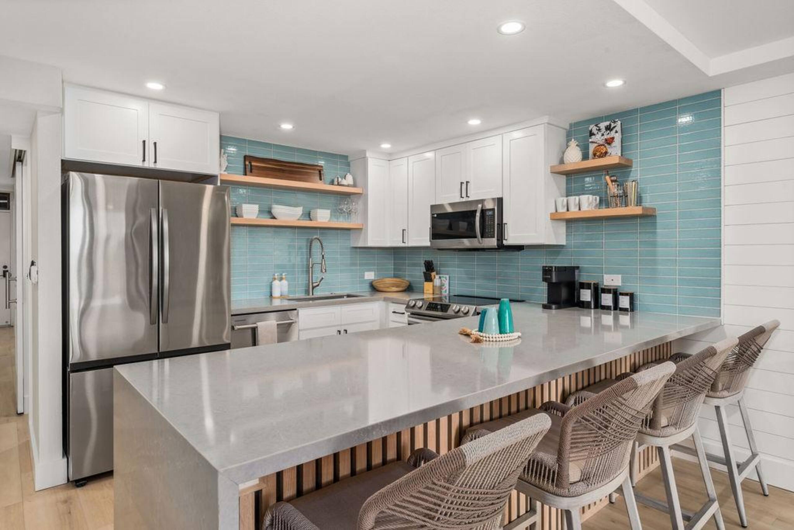 Stunning Remodel I Kamaole Sands 5-207 - Photo 6