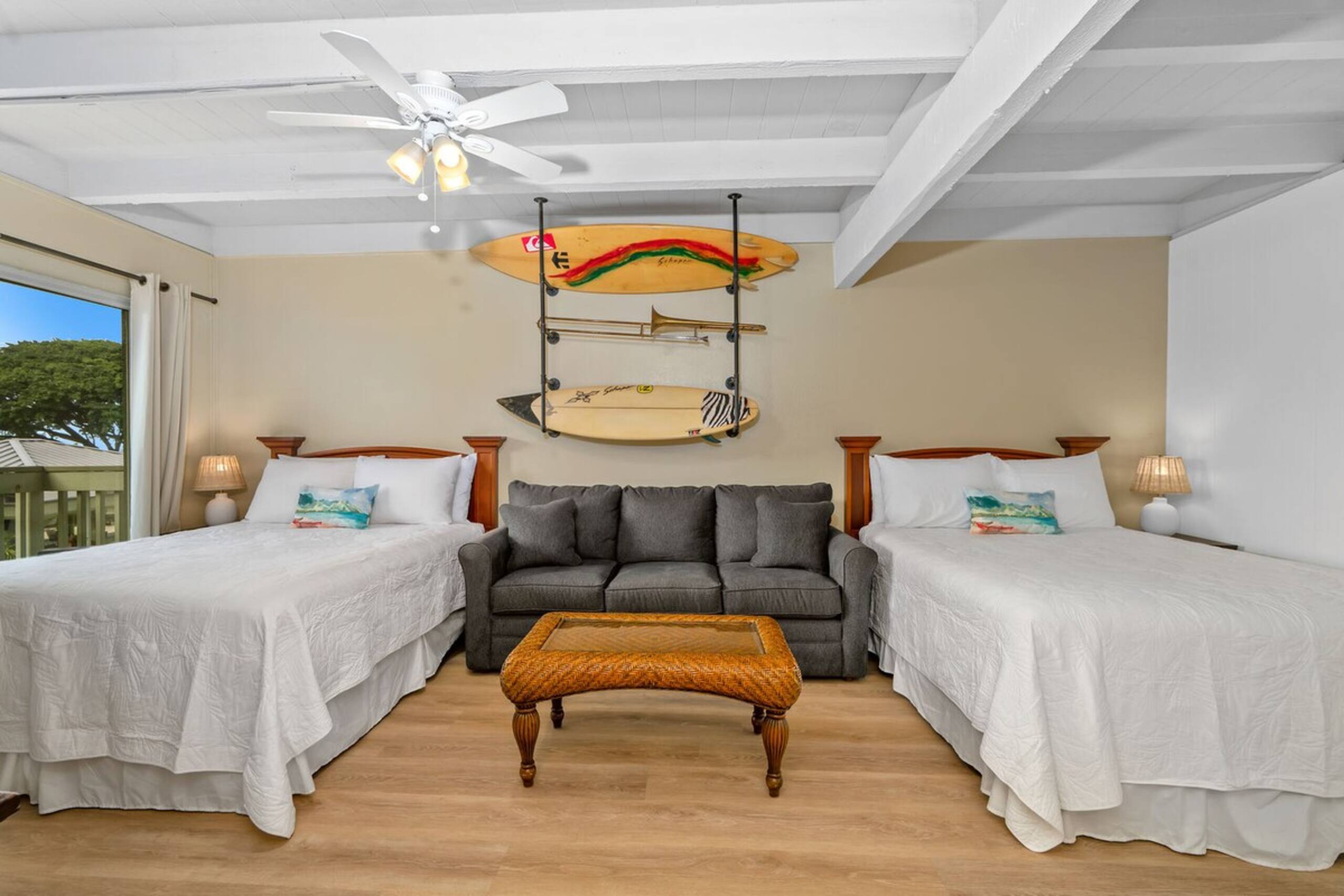 Relaxing Princeville Stay w Pool, AC & Comfort - Photo 24