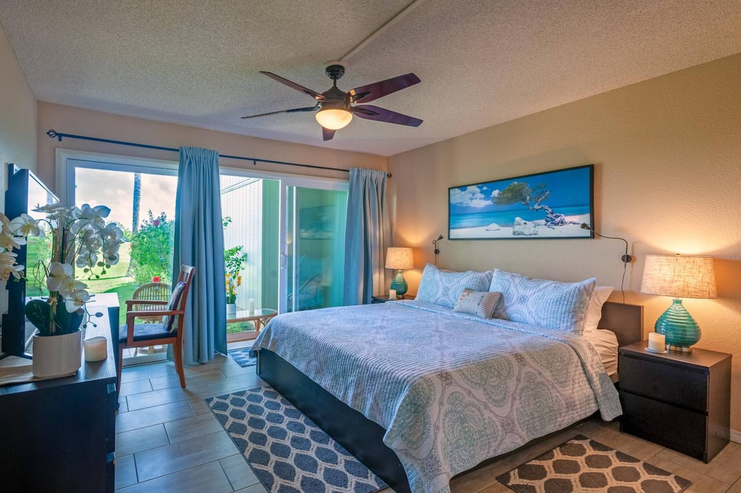 Spacious & Airy 2BR Villa - Ocean Views - Photo 3