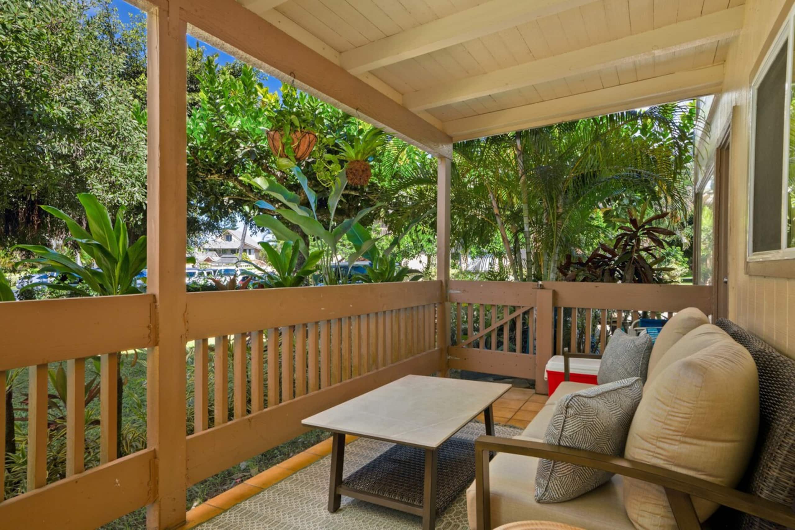 NEW Evergreen Escape • Stylish w/AC, HotTub & Pool - Photo 17