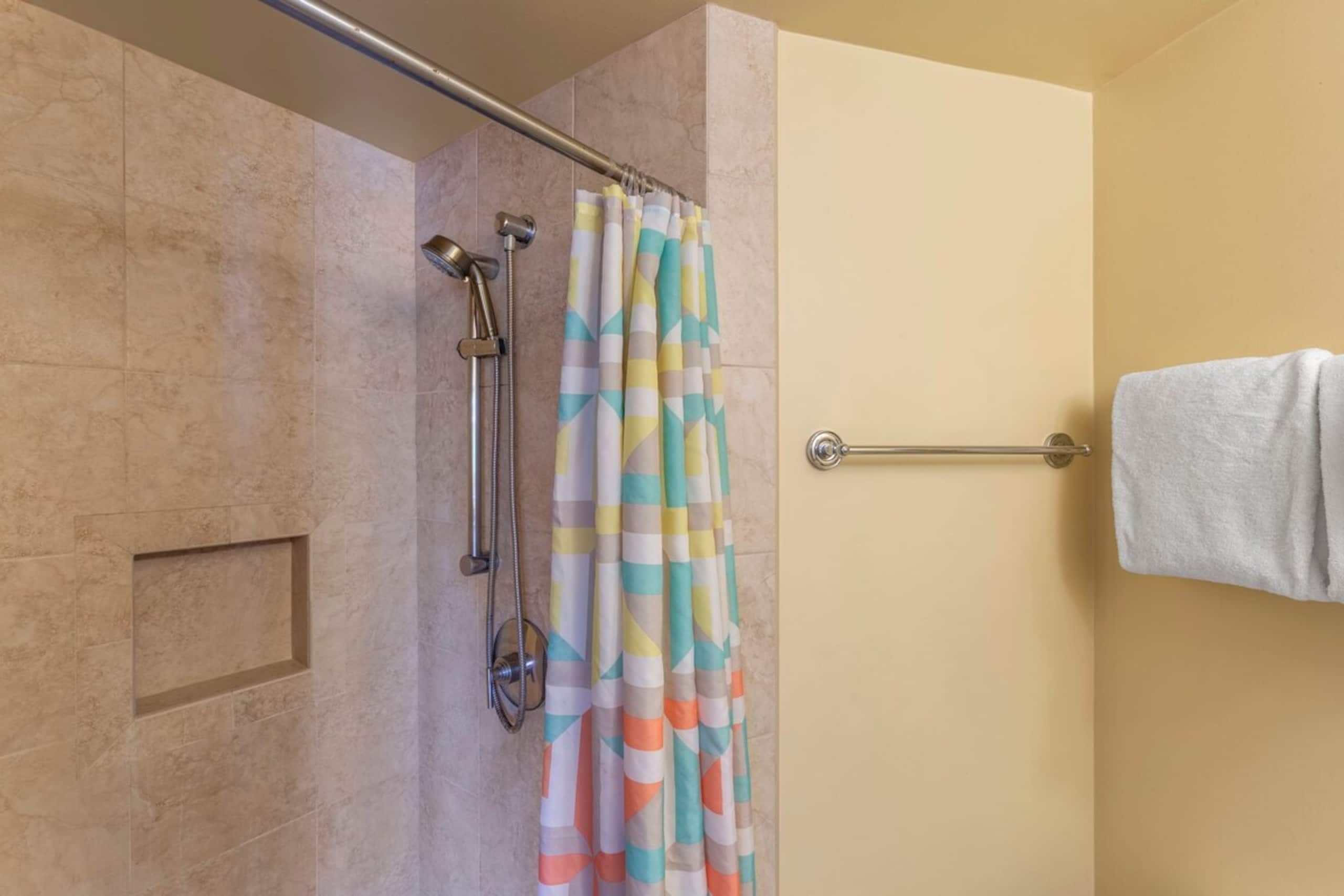 Maui Sunset Vacation Rentals A-212 - Photo 44