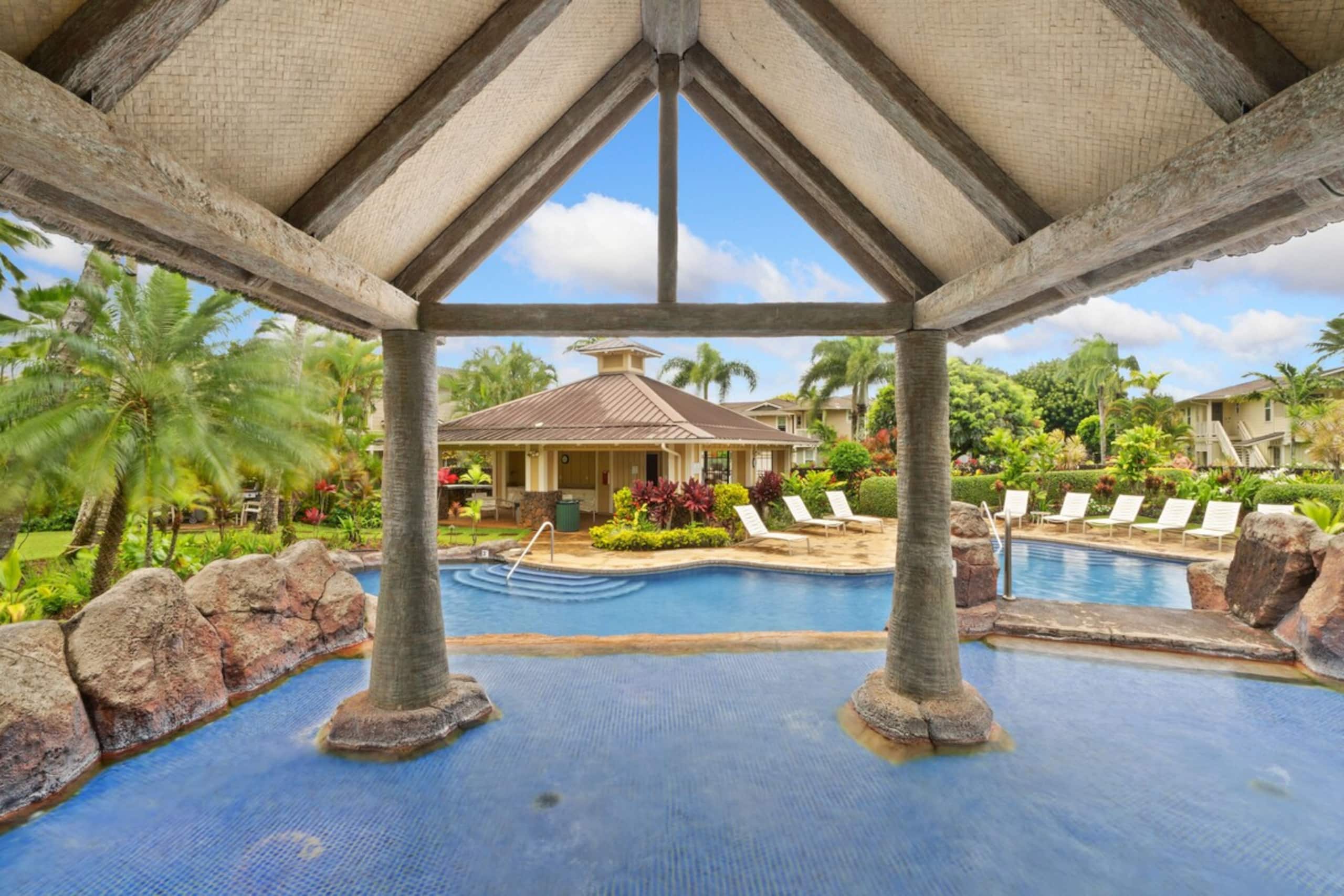 Premium 2BD, Bonus Rm, AC, Epic Pool and Spa - Photo 32
