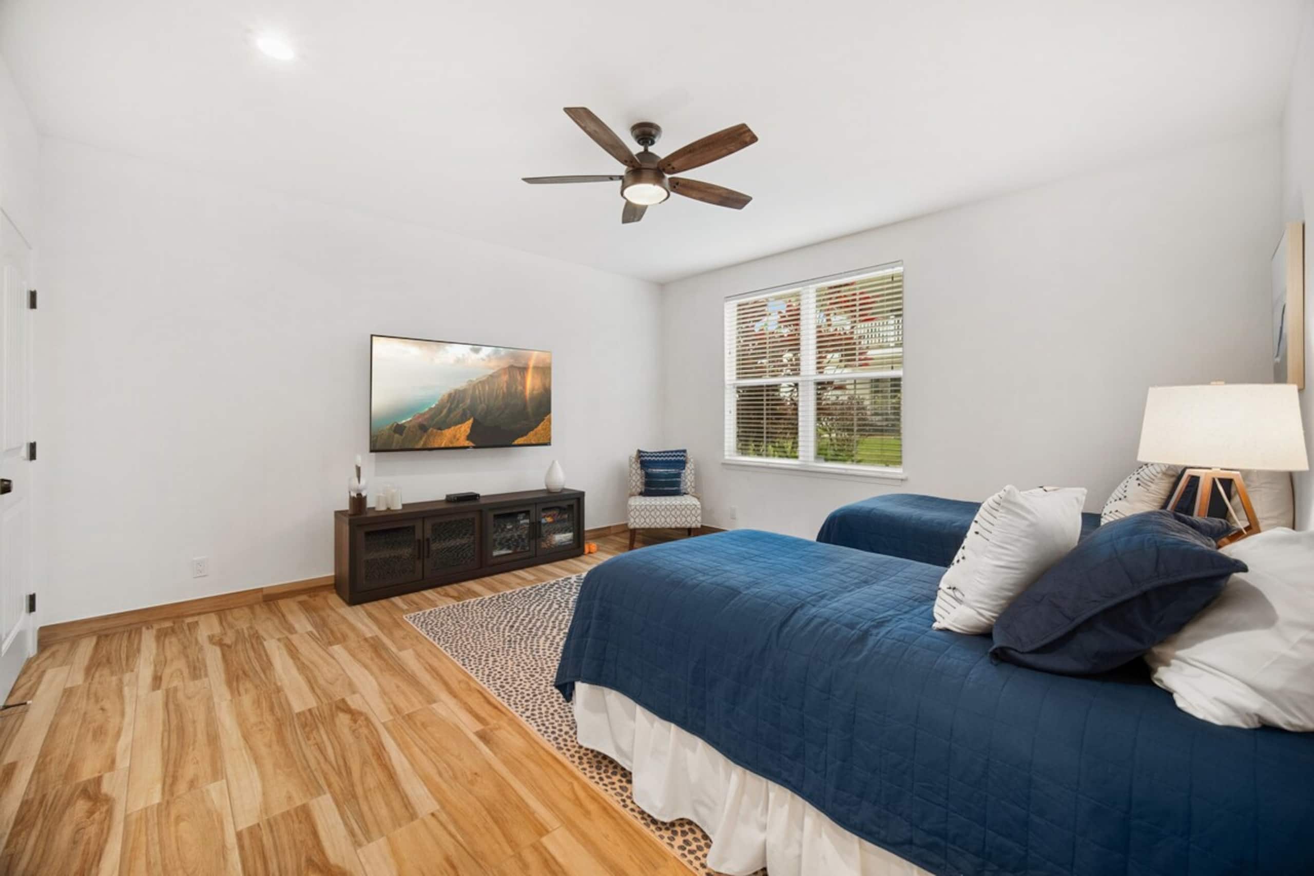 Premium 2BD, Bonus Rm, AC, Epic Pool and Spa - Photo 27