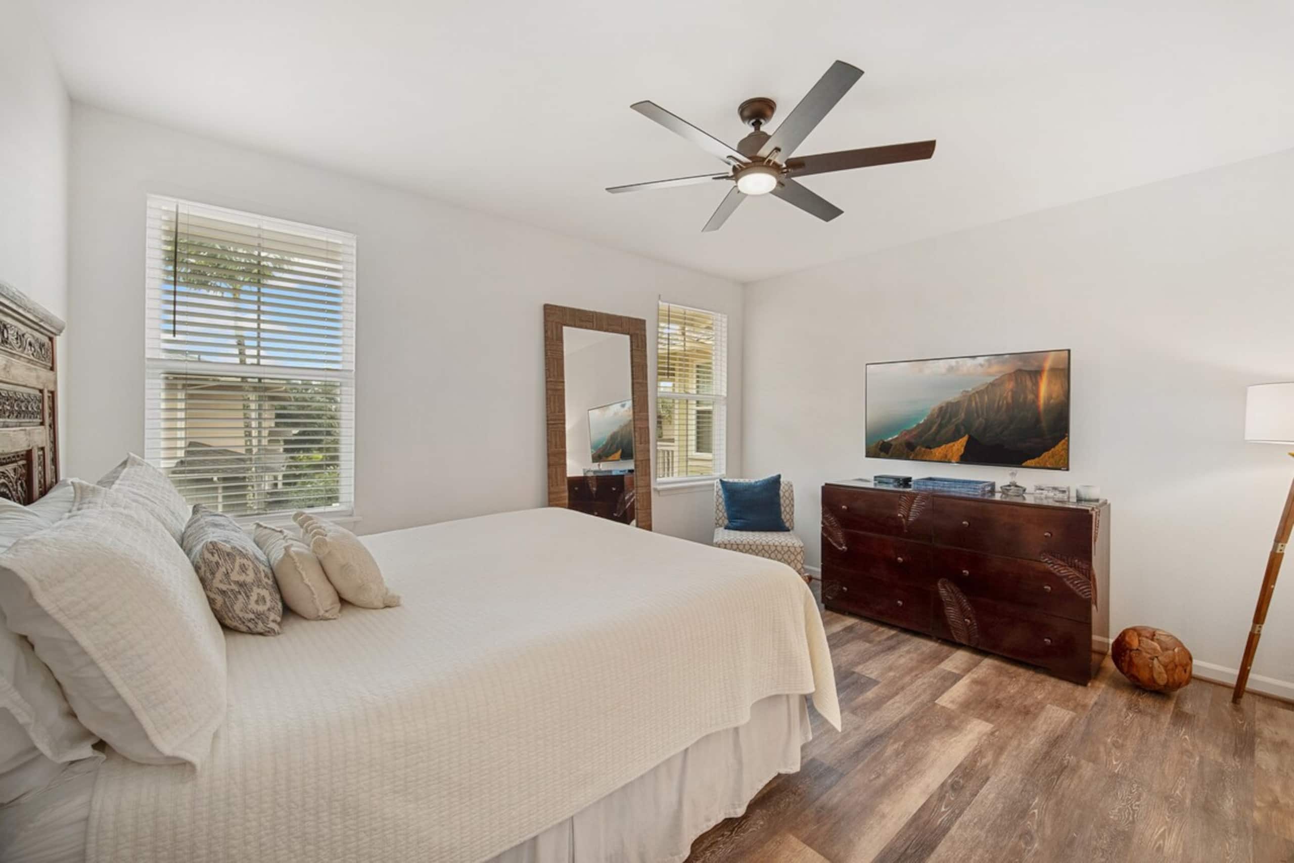 Premium 2BD, Bonus Rm, AC, Epic Pool and Spa - Photo 17