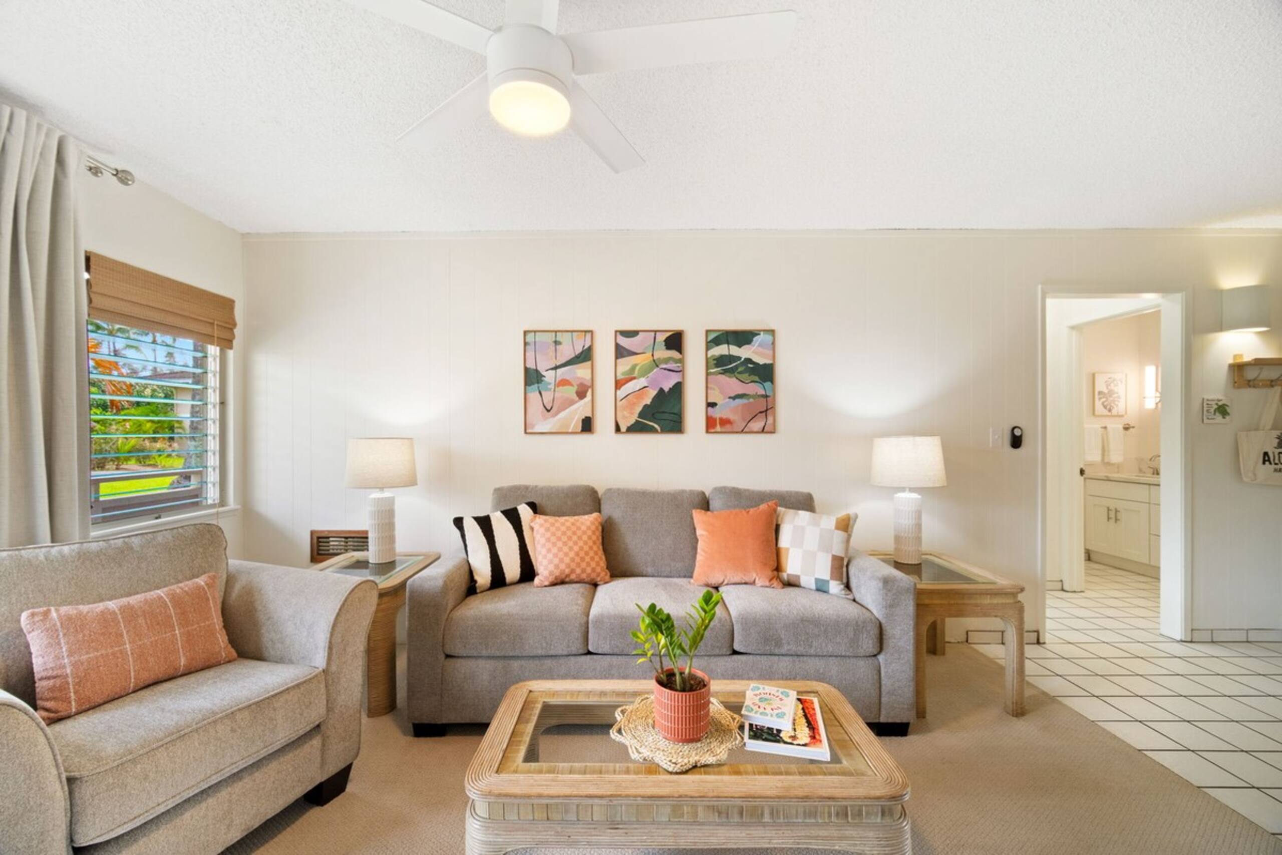 Plantation Hale J1, Ground Floor, End Unit - Photo 4