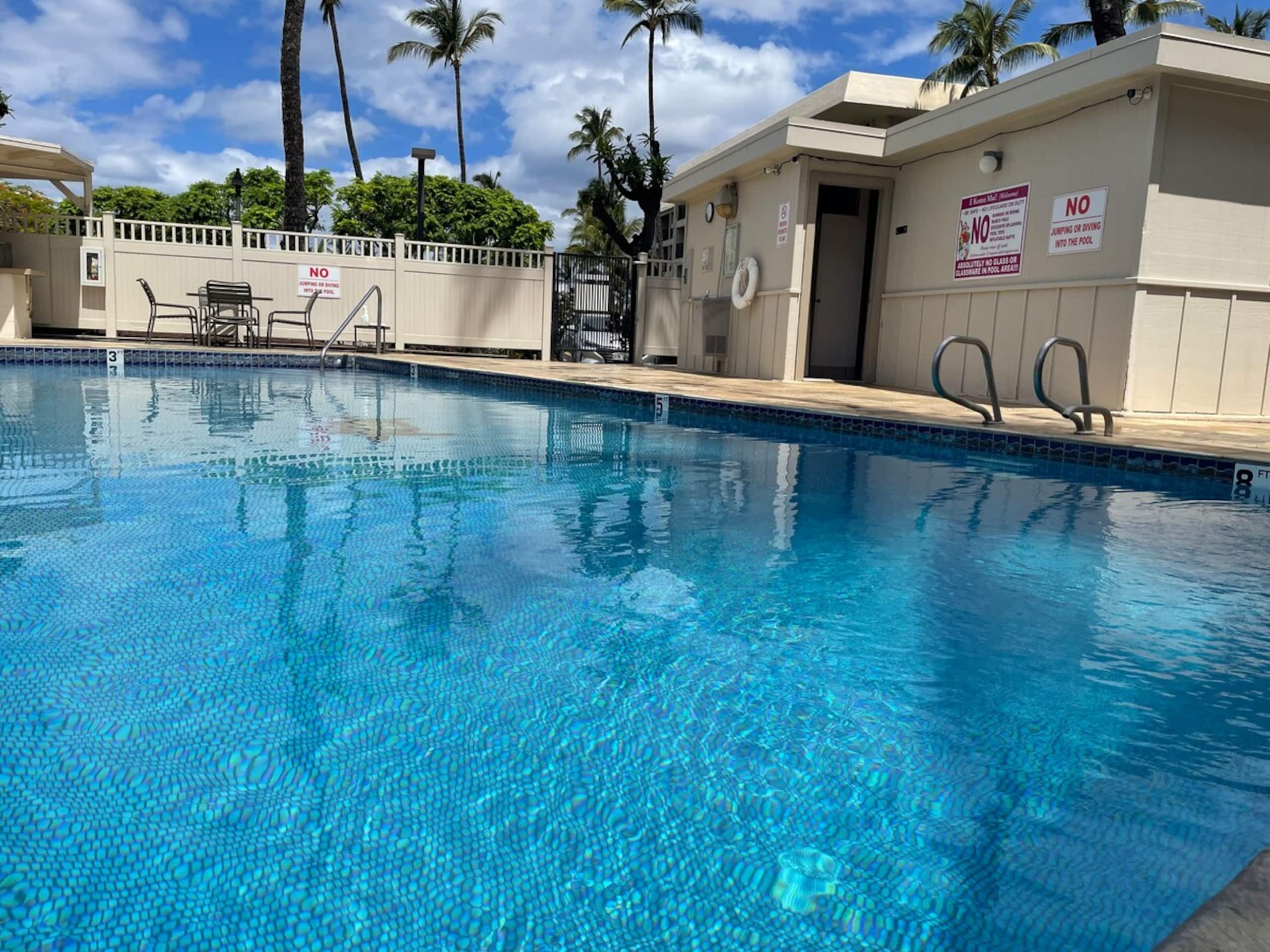 ACROSS FROM BEACH- NEWLY REMODELED- PRIME LOCATION - Photo 53