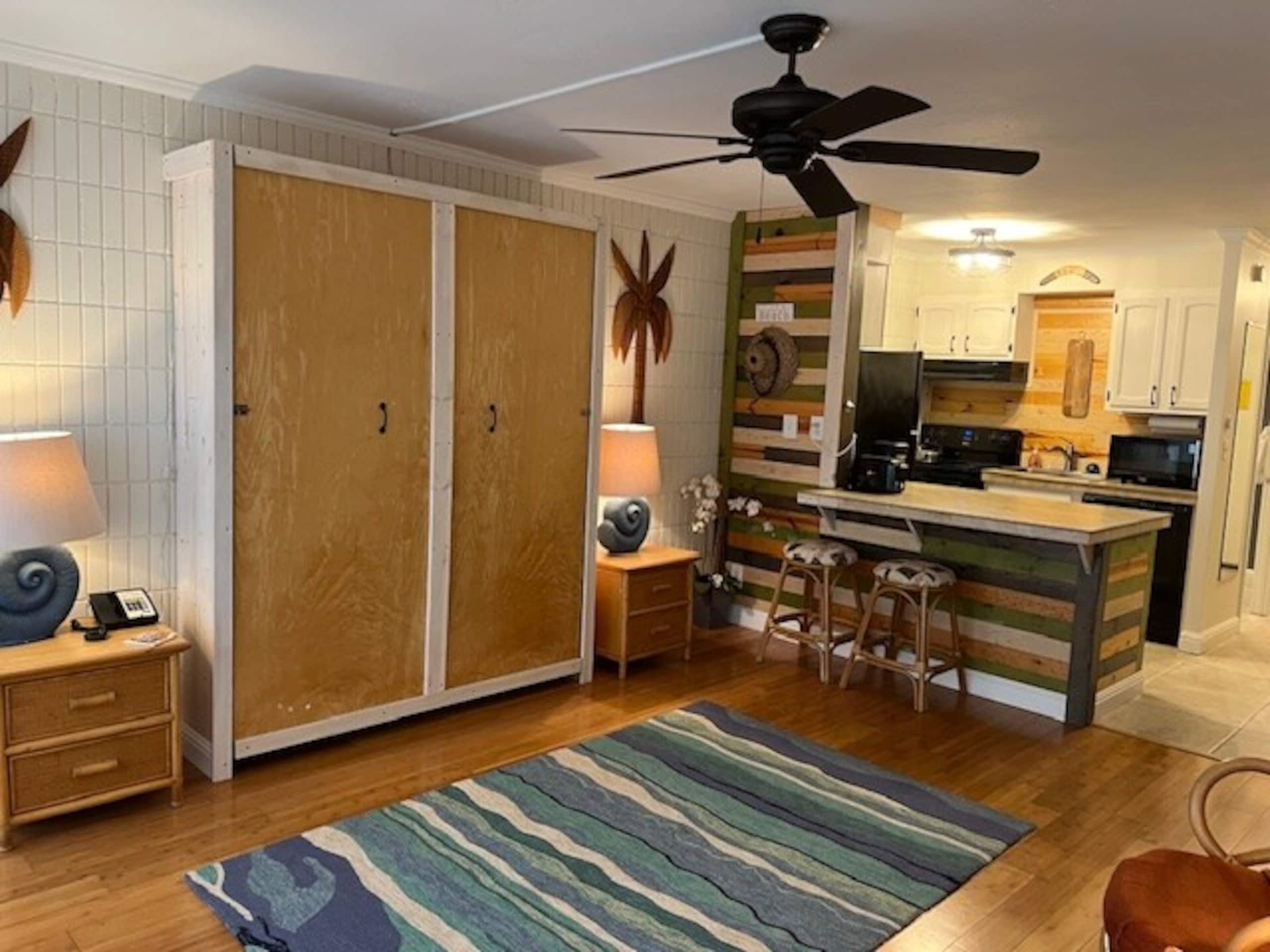 Sandy Beach Lahaina Mountain View Condo - Photo 4
