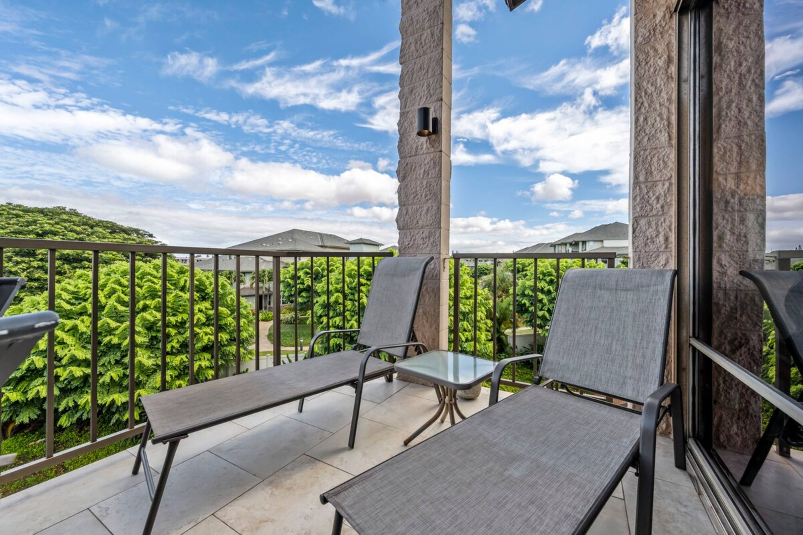 Top Floor updated condo, oceanview, AC, near beach - Photo 23