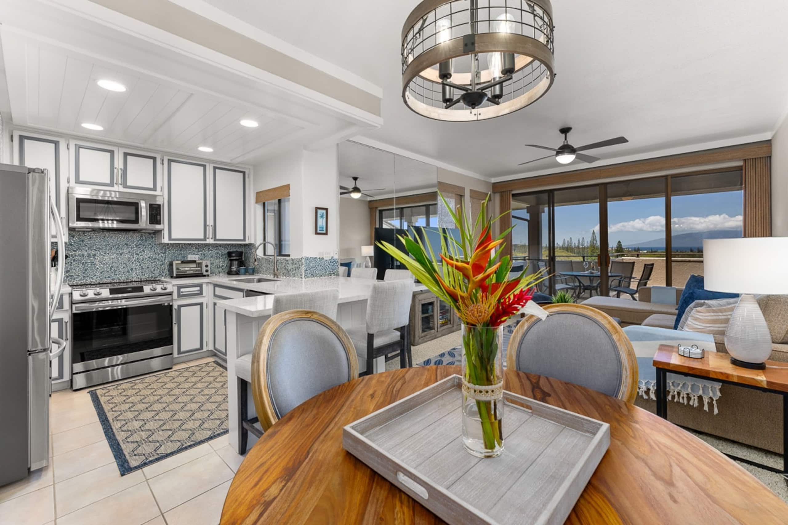 Experience Unmatched Comfort with Magnificent Pano - Photo 11