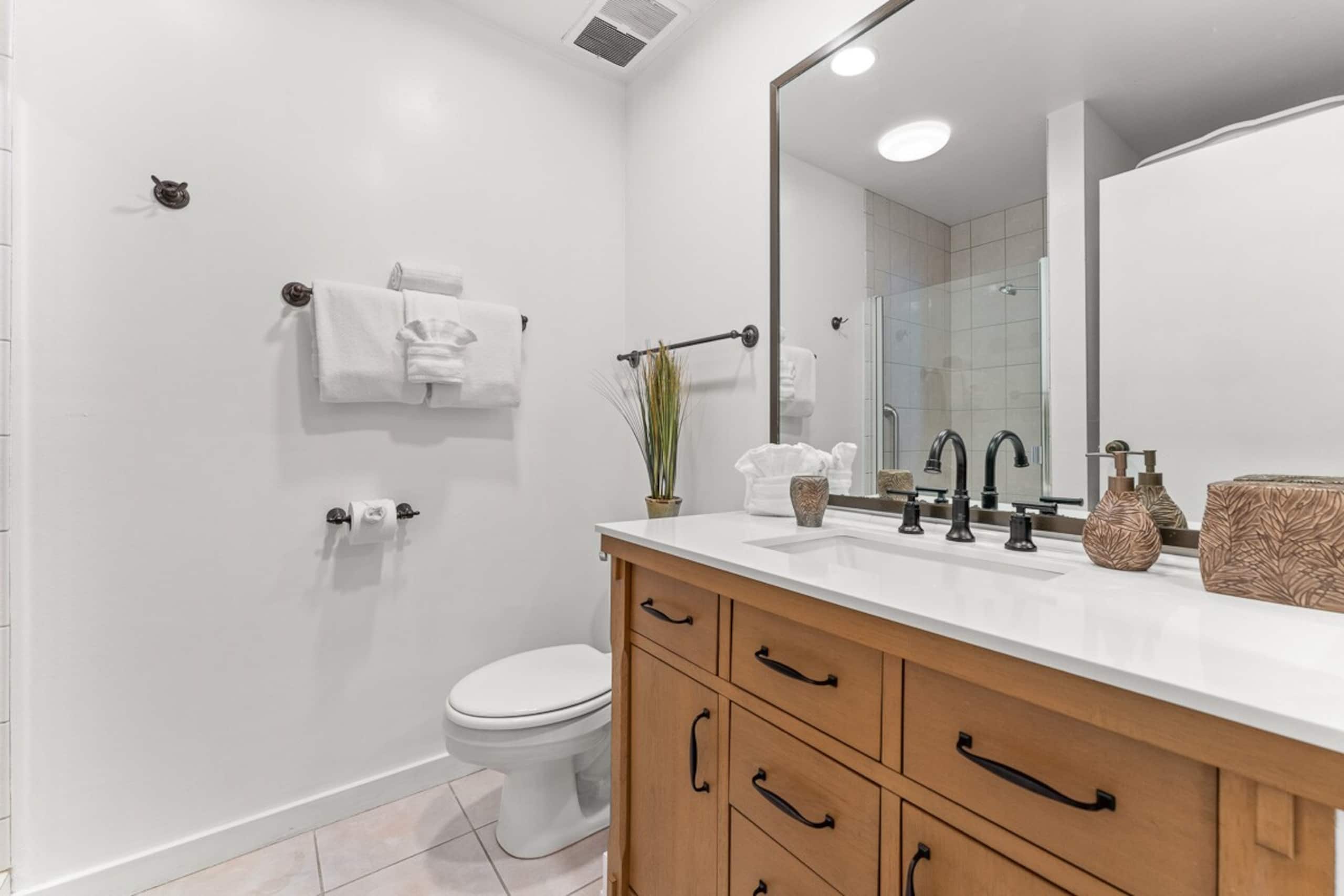Experience Unmatched Comfort with Magnificent Pano - Photo 22