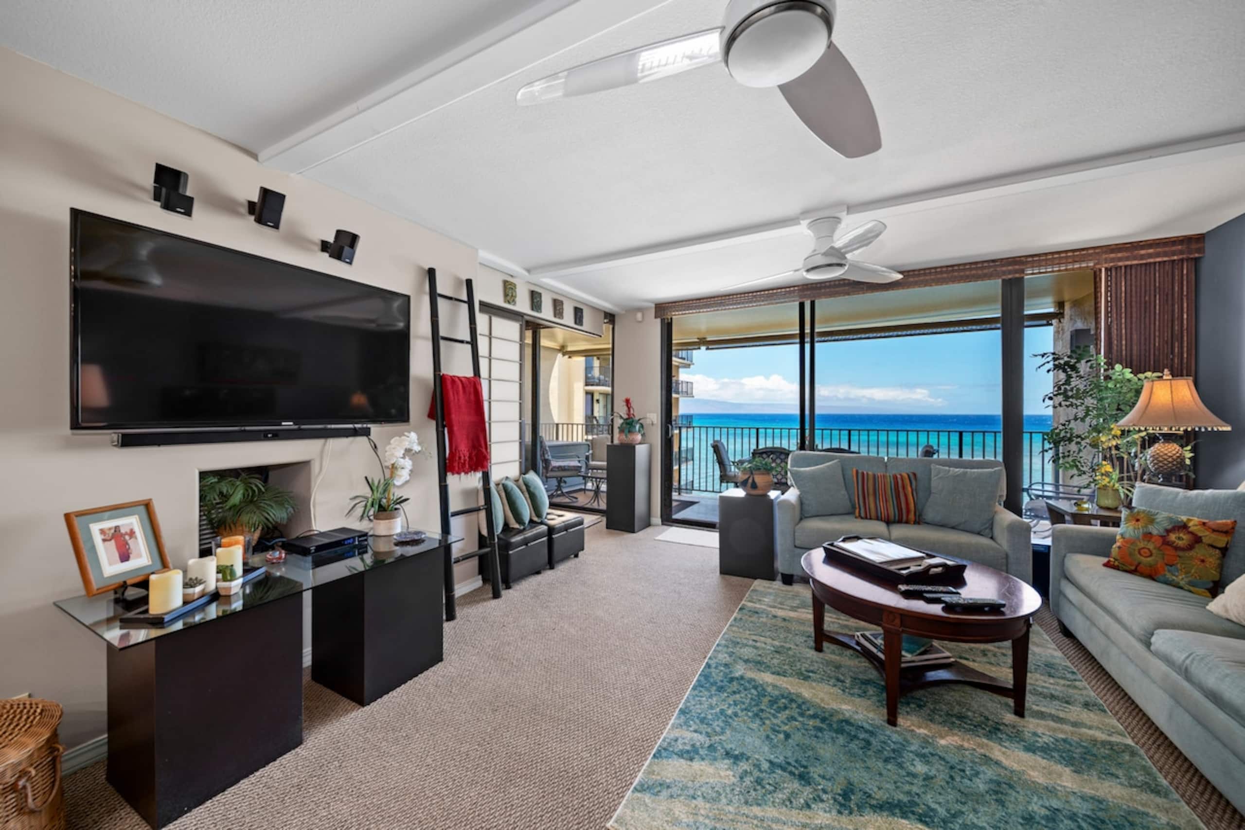 The Zen Den West Maui Oceanfront Balcony Suite - Photo 2