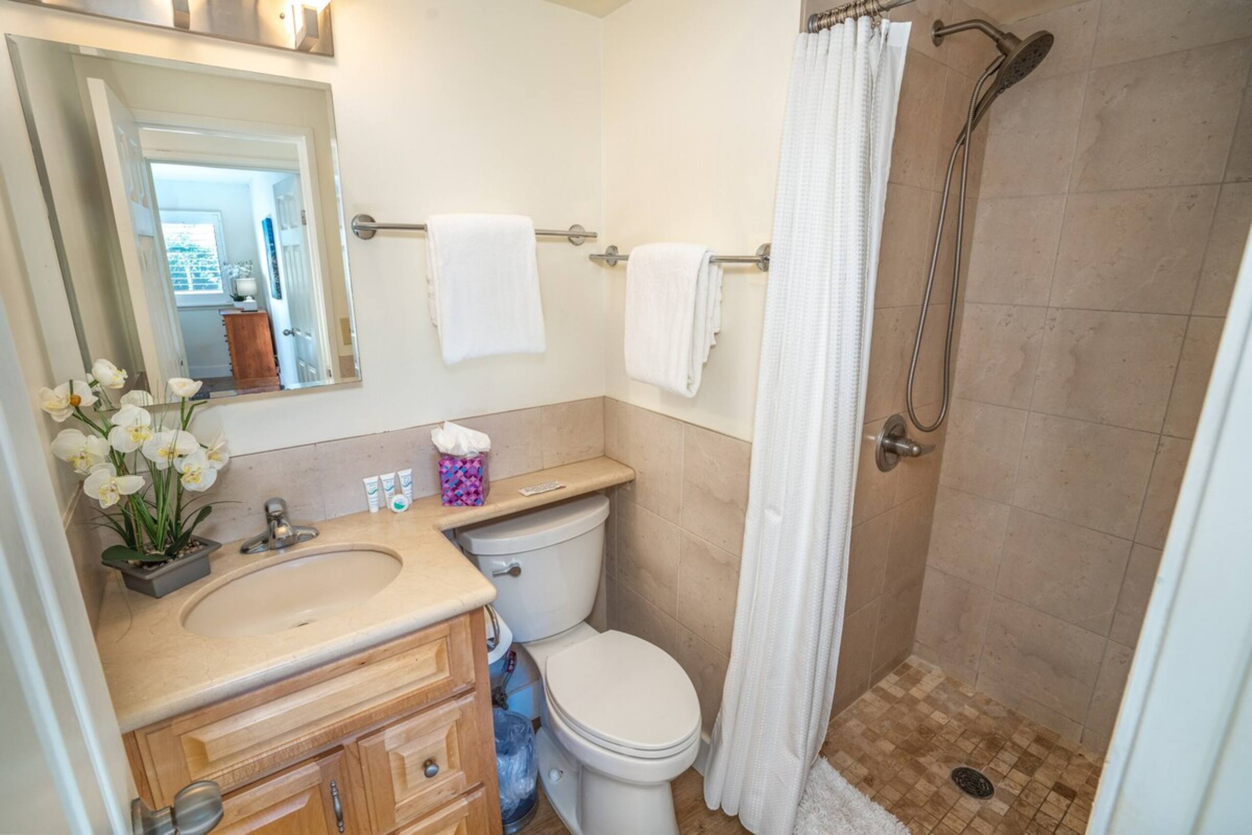 Ocean View, Spacious, a/c, Wifi, Kitchen, MSB221 - Photo 25