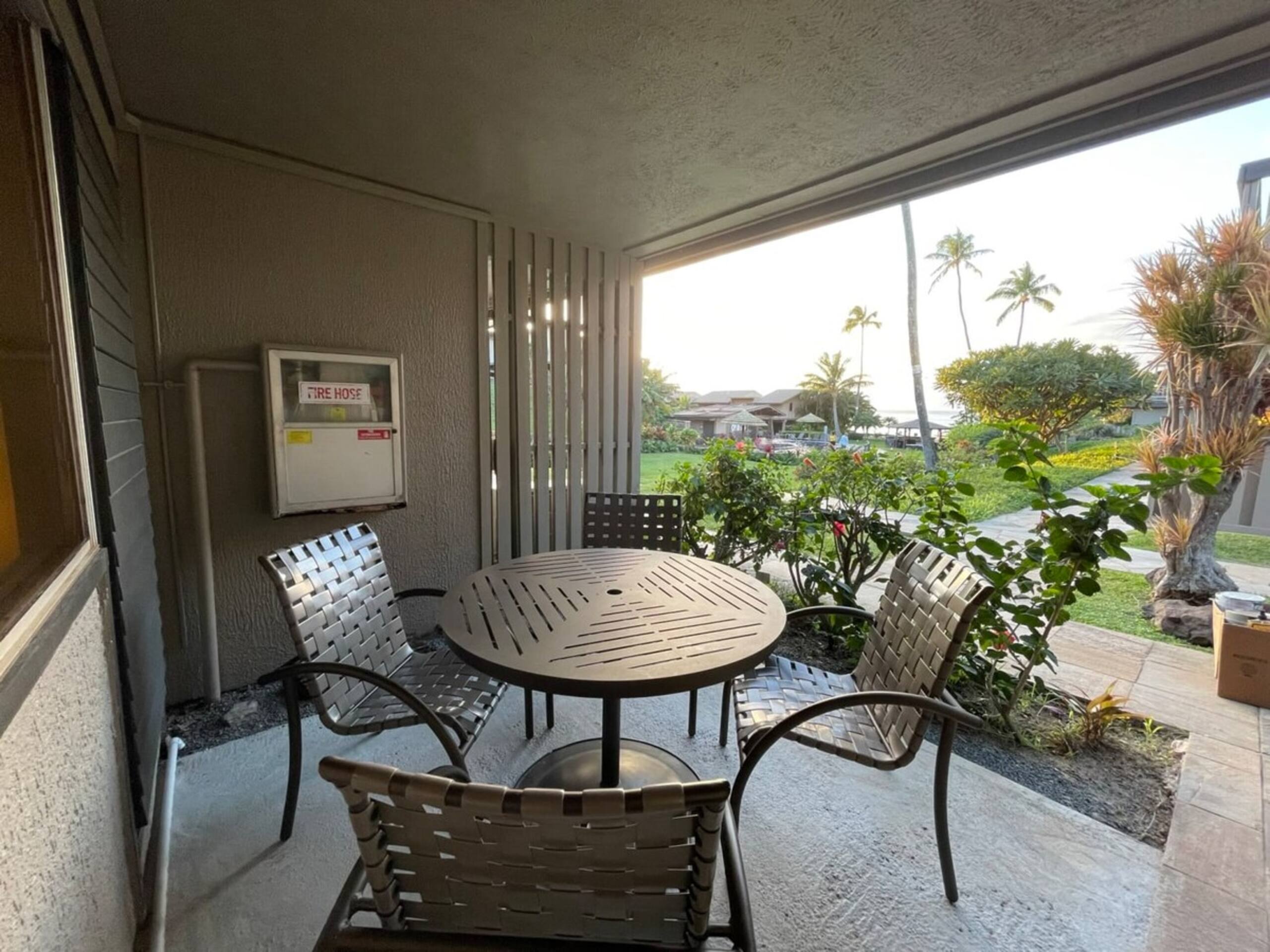 Newly Renovated Kahana Sunset ocean view - Photo 7