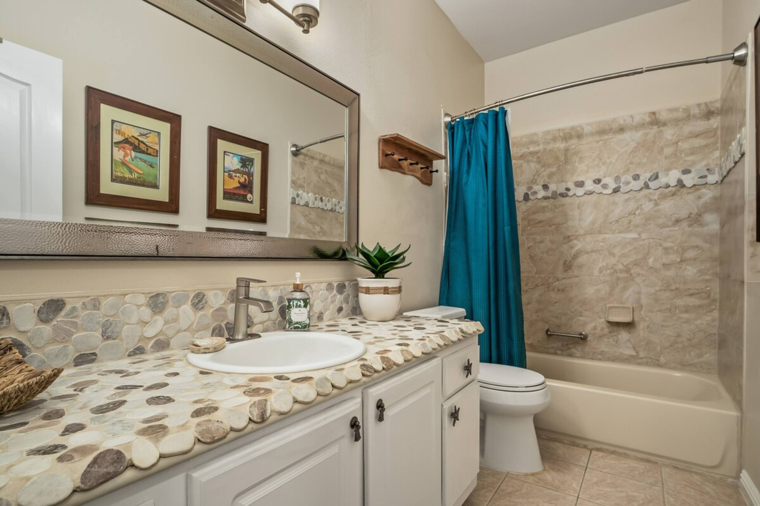5 Beds Downstairs Corner Unit+AC - Photo 19
