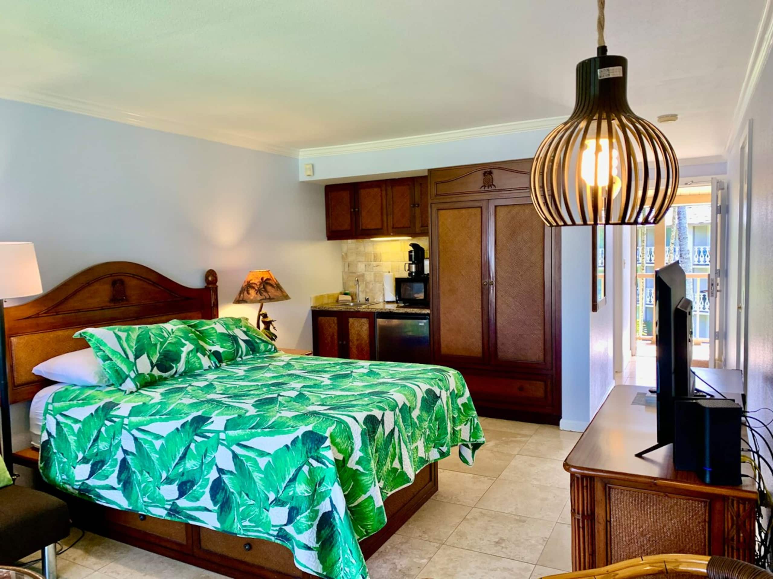 This is your Gorgeous Oceanview Top Floor AC WIFI - Photo 3