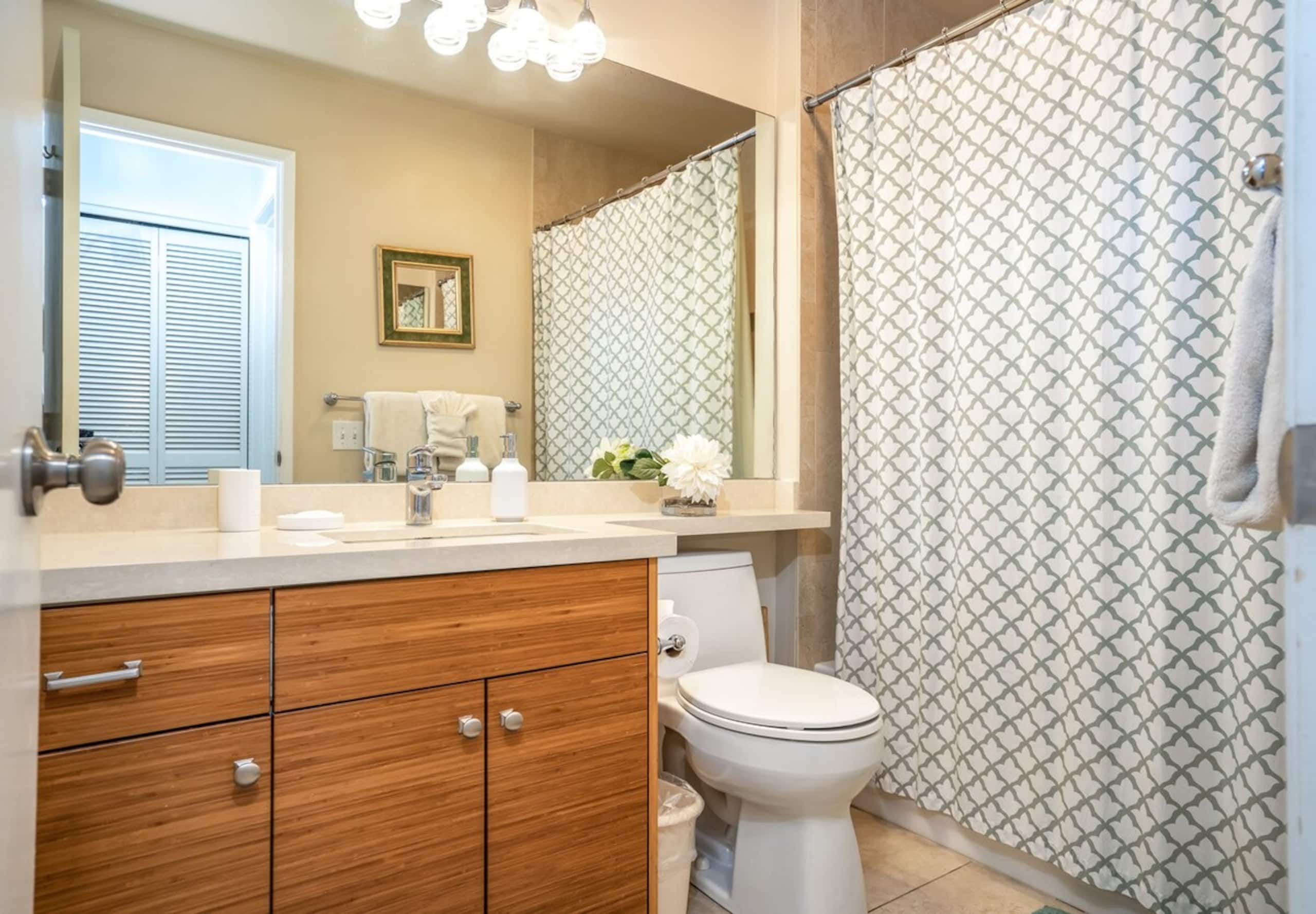 Ocean view condo across Kamaole Beach - Photo 23