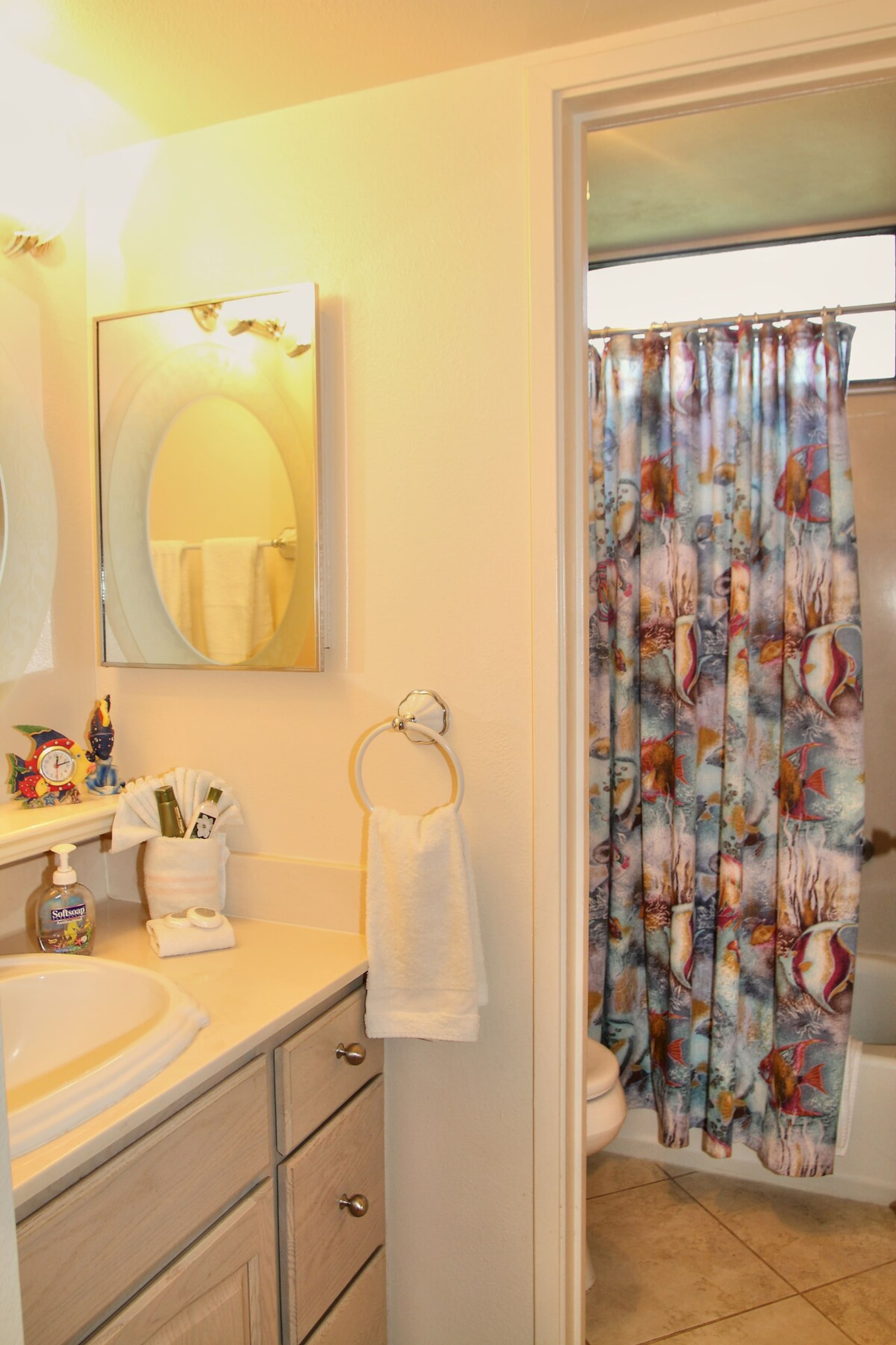 Ground Floor Condo w/ Pool & short walk to Beach - Photo 15