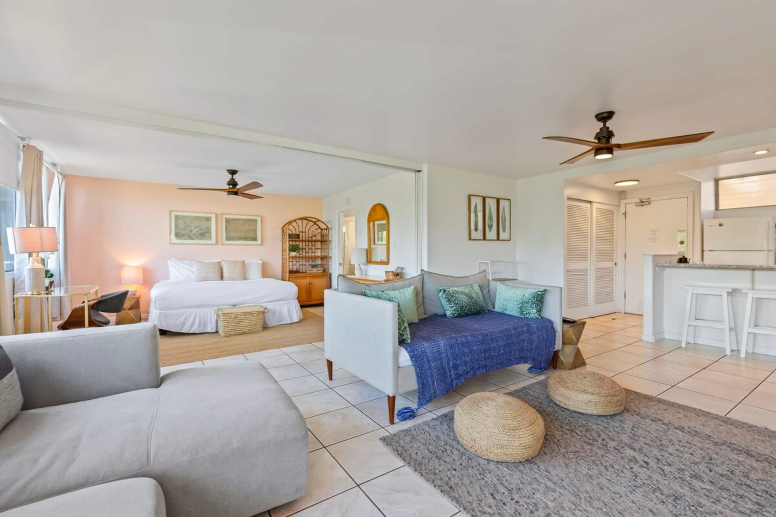 Steps from Kamaole 3 Beach - Photo 10