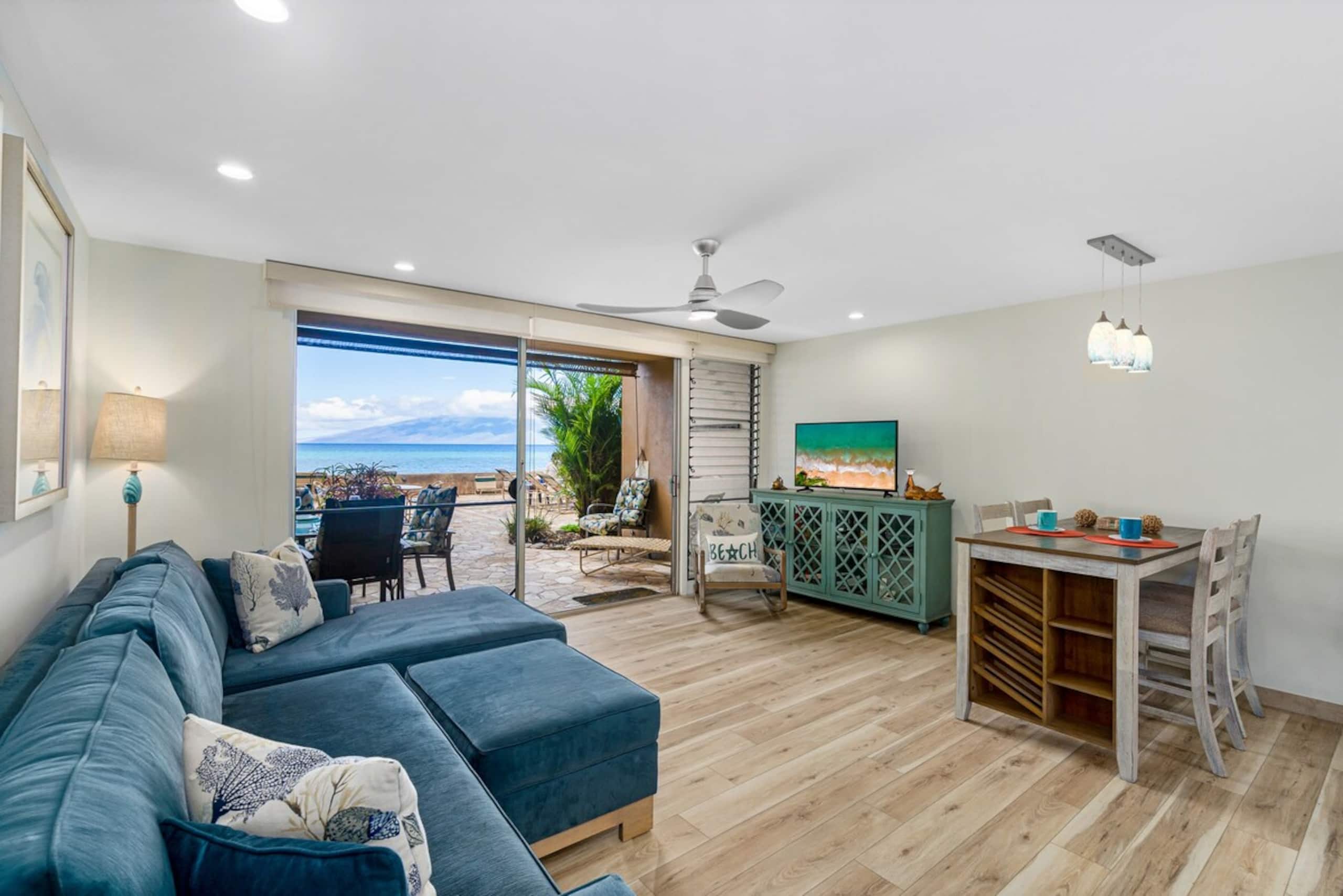 Oceanfront 2BR ground floor w/ snorkeling access - Main photo