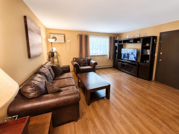 1br Near O'hare W/ Private Parking  Safe Location - Chicago, IL