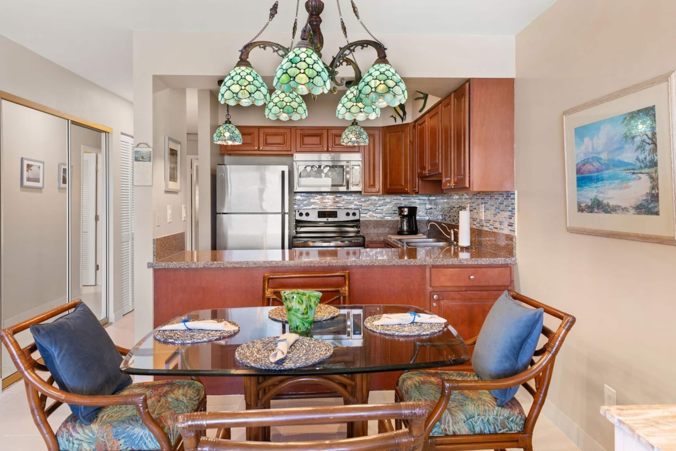 1bd Oceanfront gem with charm, views & Island vibe - Photo 11