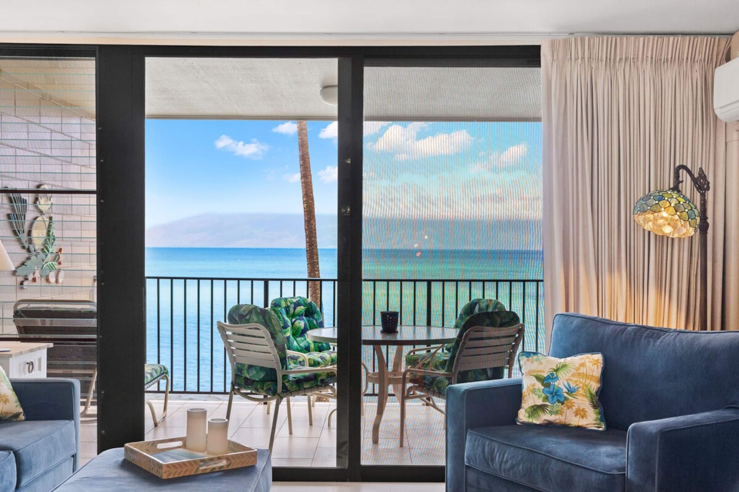1bd Oceanfront gem with charm, views & Island vibe - Photo 6