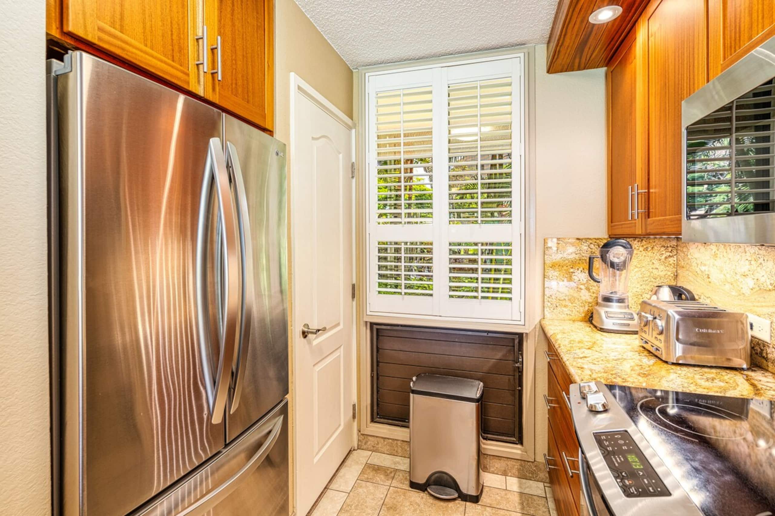 Kamaole Sands 2-101-Updated Ground Floor 2 Bedroom - Photo 5