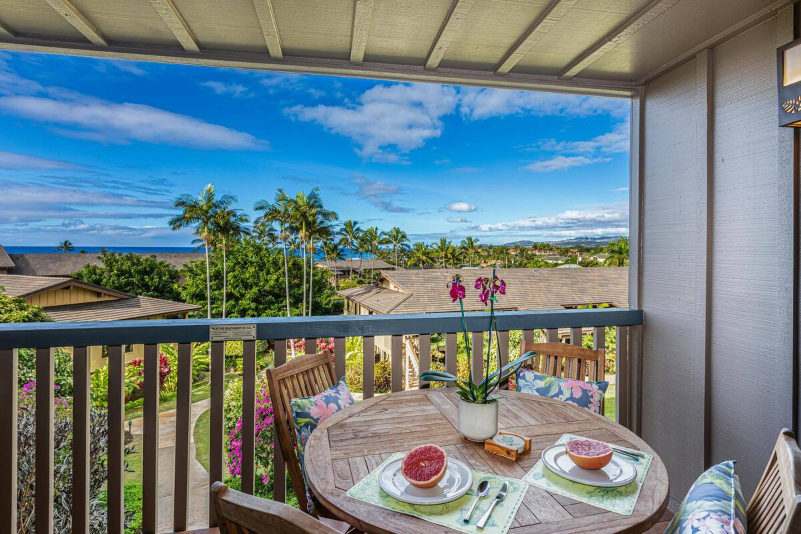 Newly Renovated, Ocean View, Minutes to Beach - Photo 21