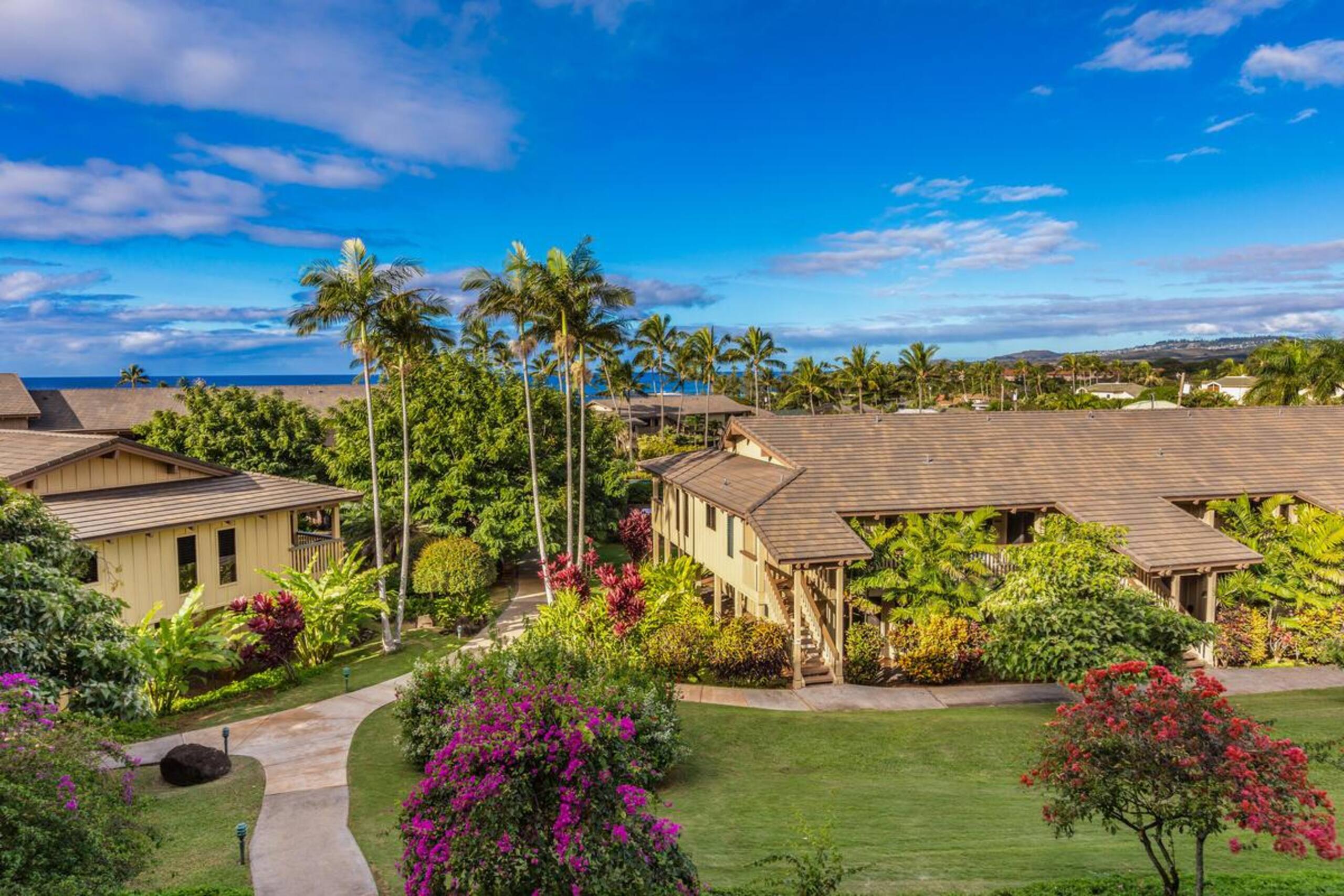 Newly Renovated, Ocean View, Minutes to Beach - Photo 25