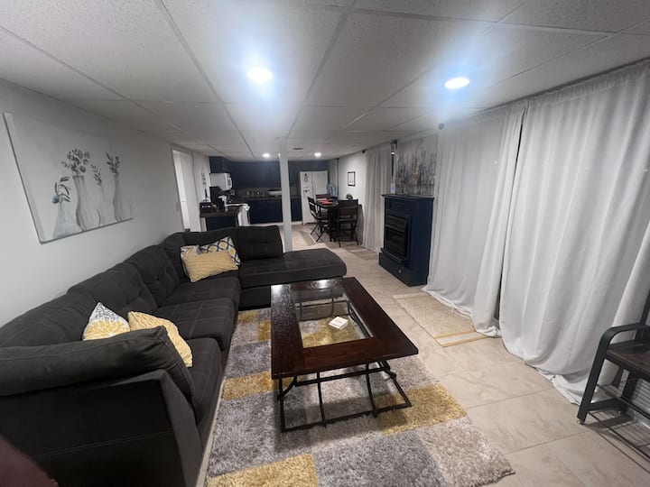 Nook Below - Lithonia