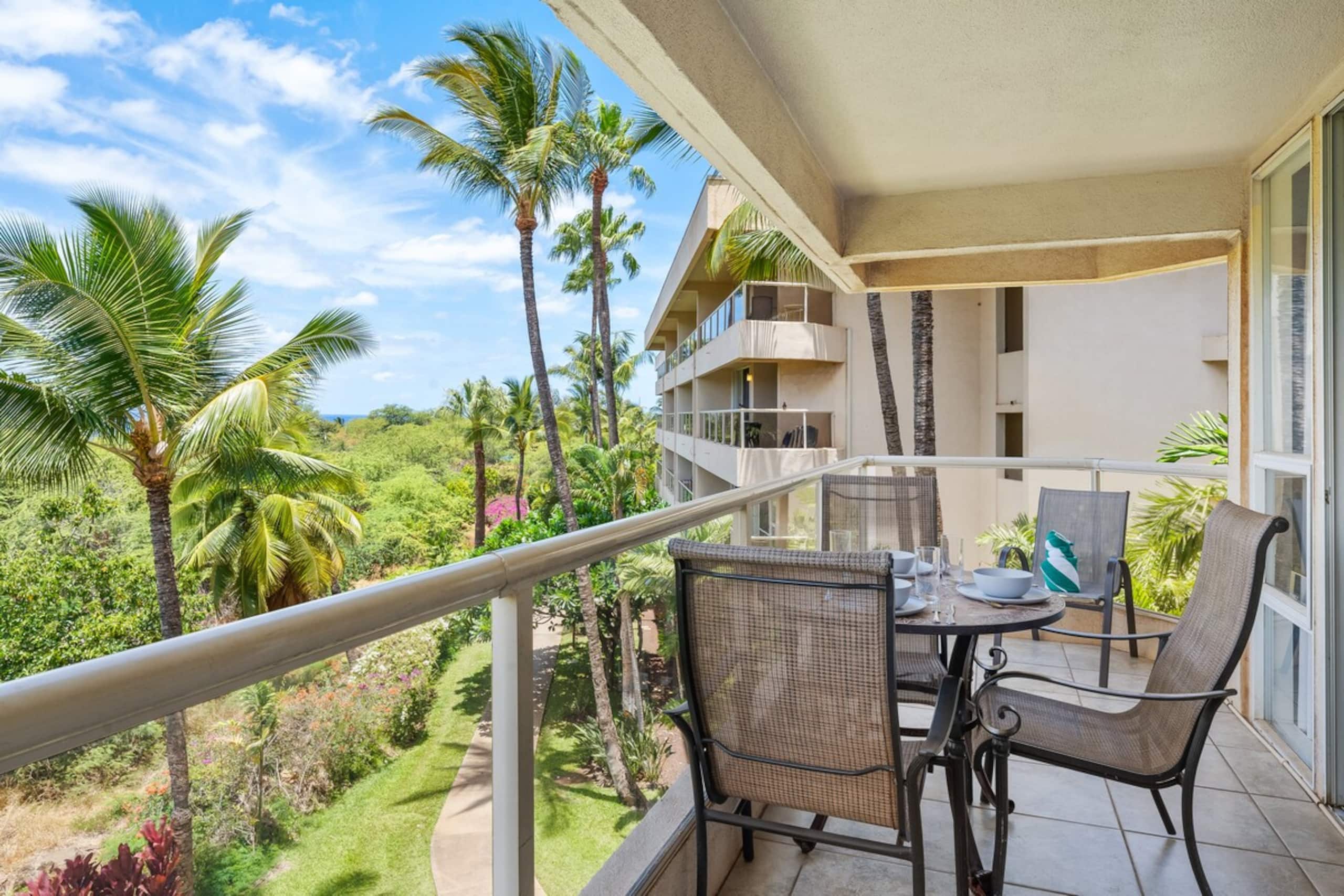 Maui Banyan P301 Updated 2BD Across Beach Pool AC - Photo 3