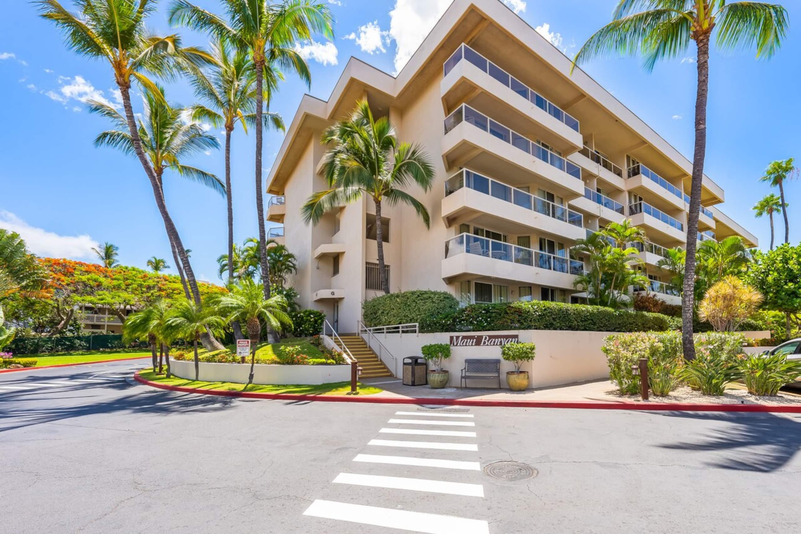Maui Banyan P301 Updated 2BD Across Beach Pool AC - Photo 32