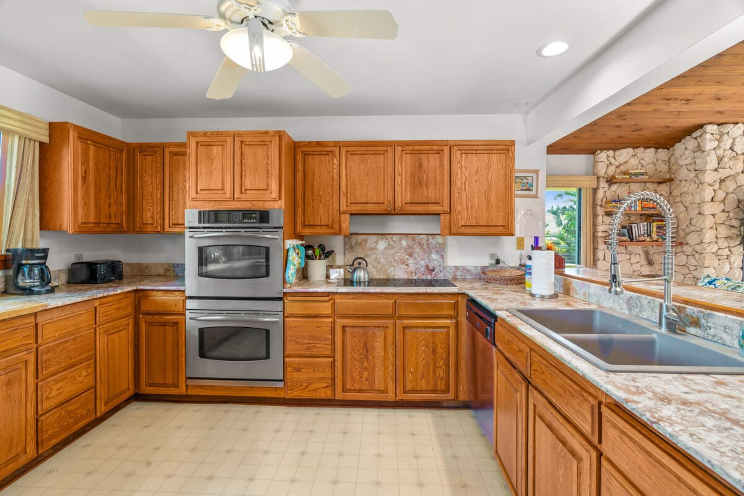 Kauai Hale Luana (Affordable 4 Bedroom Home) - Photo 3