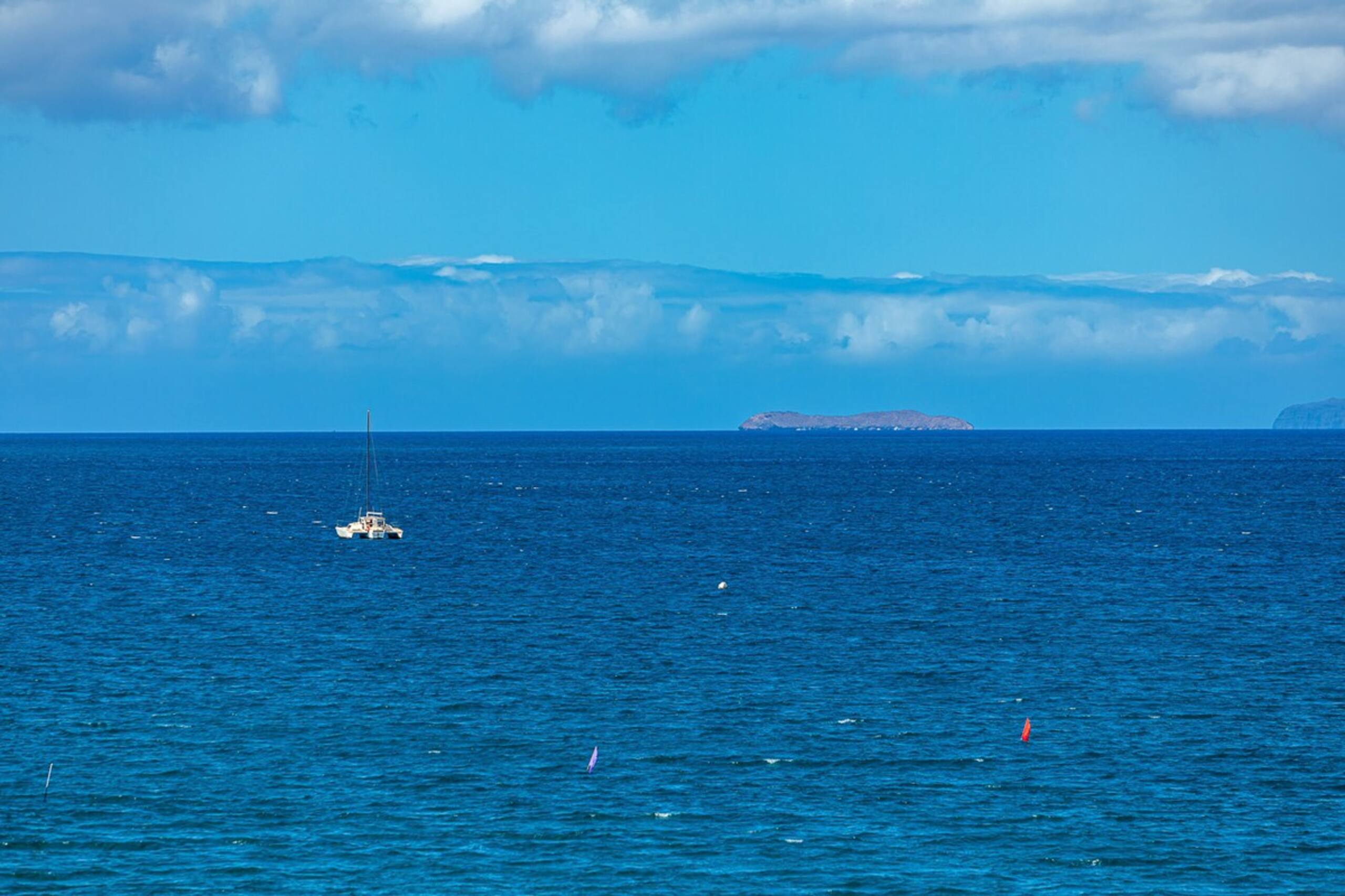 Beachfront penthouse w/ lanai and ocean views - Photo 40