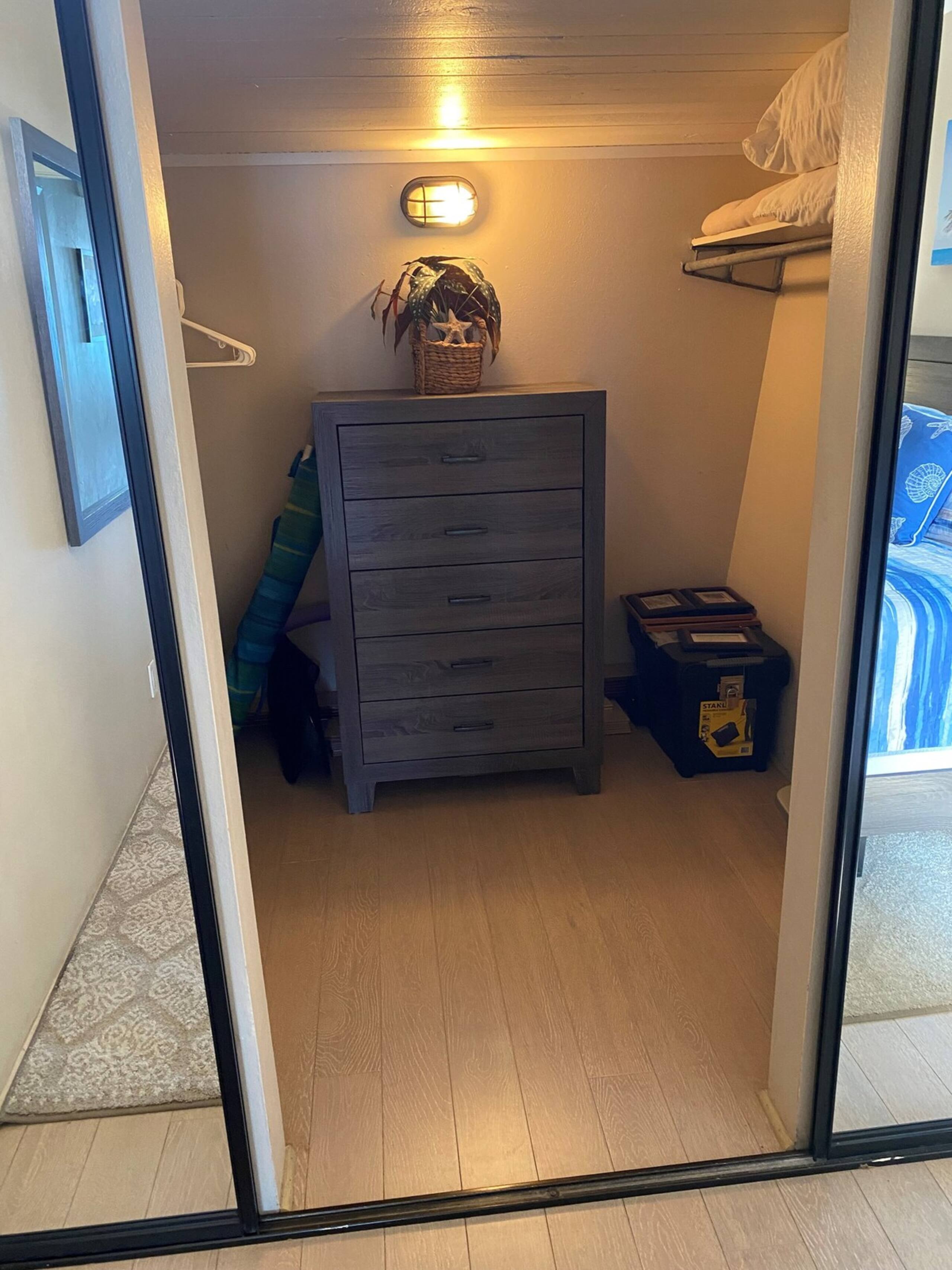 Discounted Rates 202 Quaint 2nd floor 1 bed/bath - Photo 23