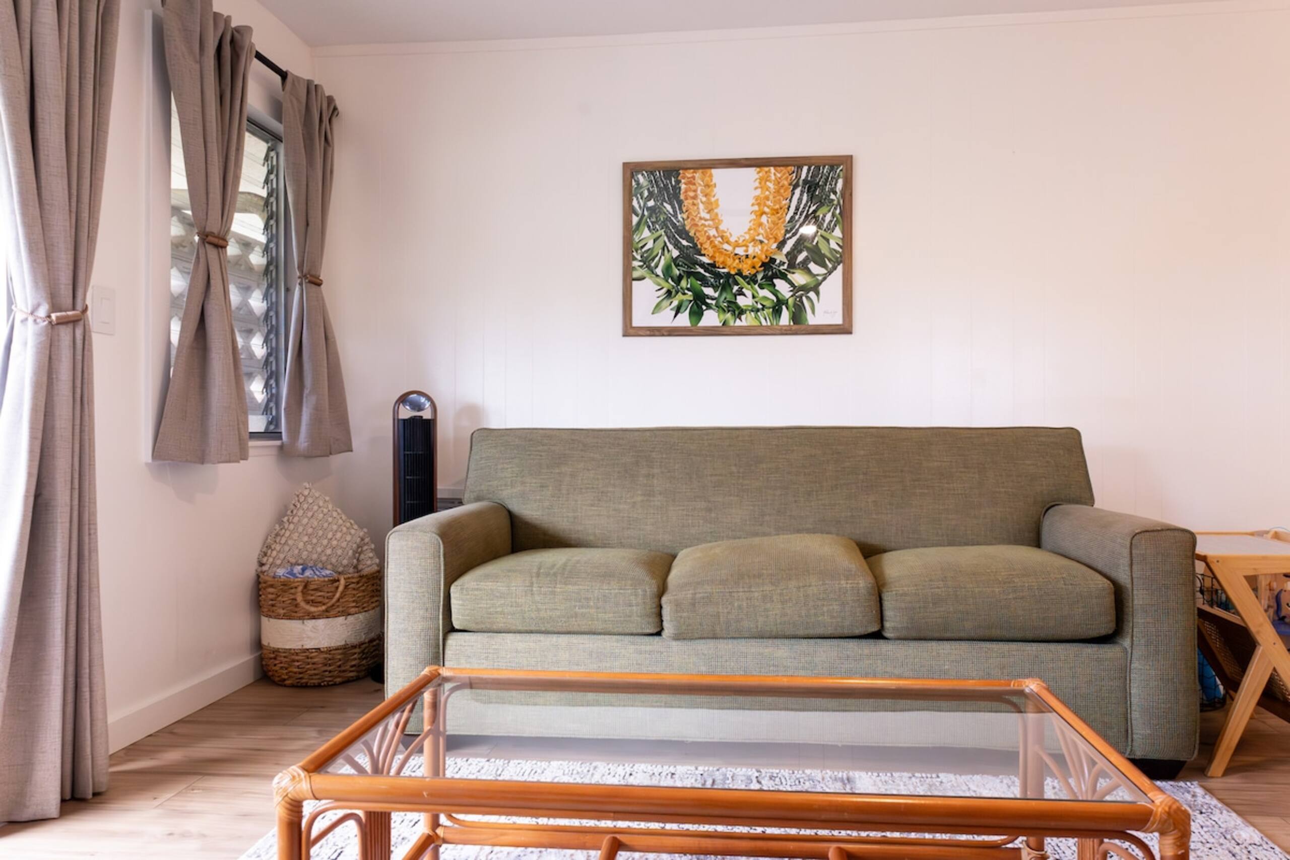 Ocean + Mountain + Pool View, Upgraded Condo - Photo 3