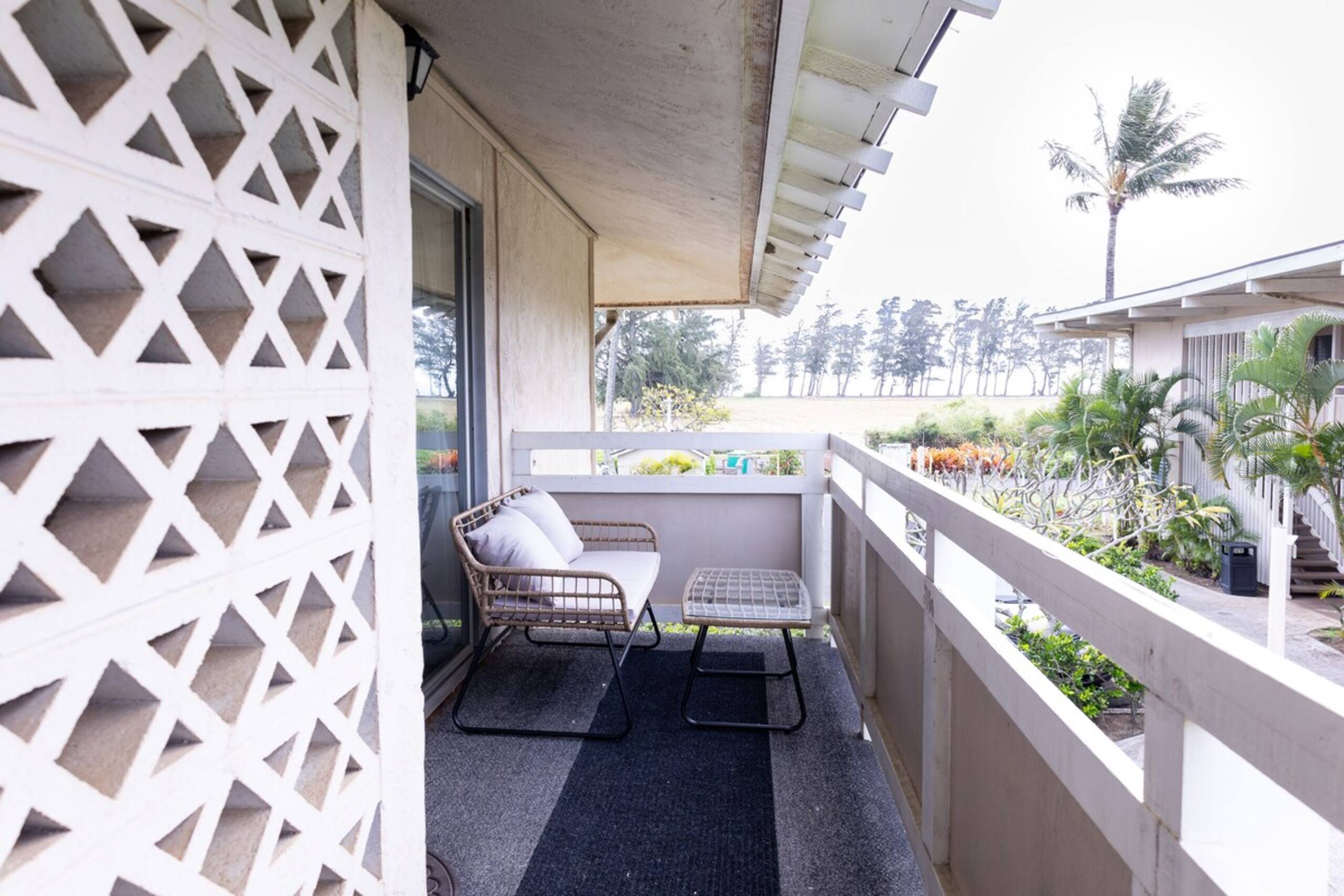 Ocean + Mountain + Pool View, Upgraded Condo - Photo 38