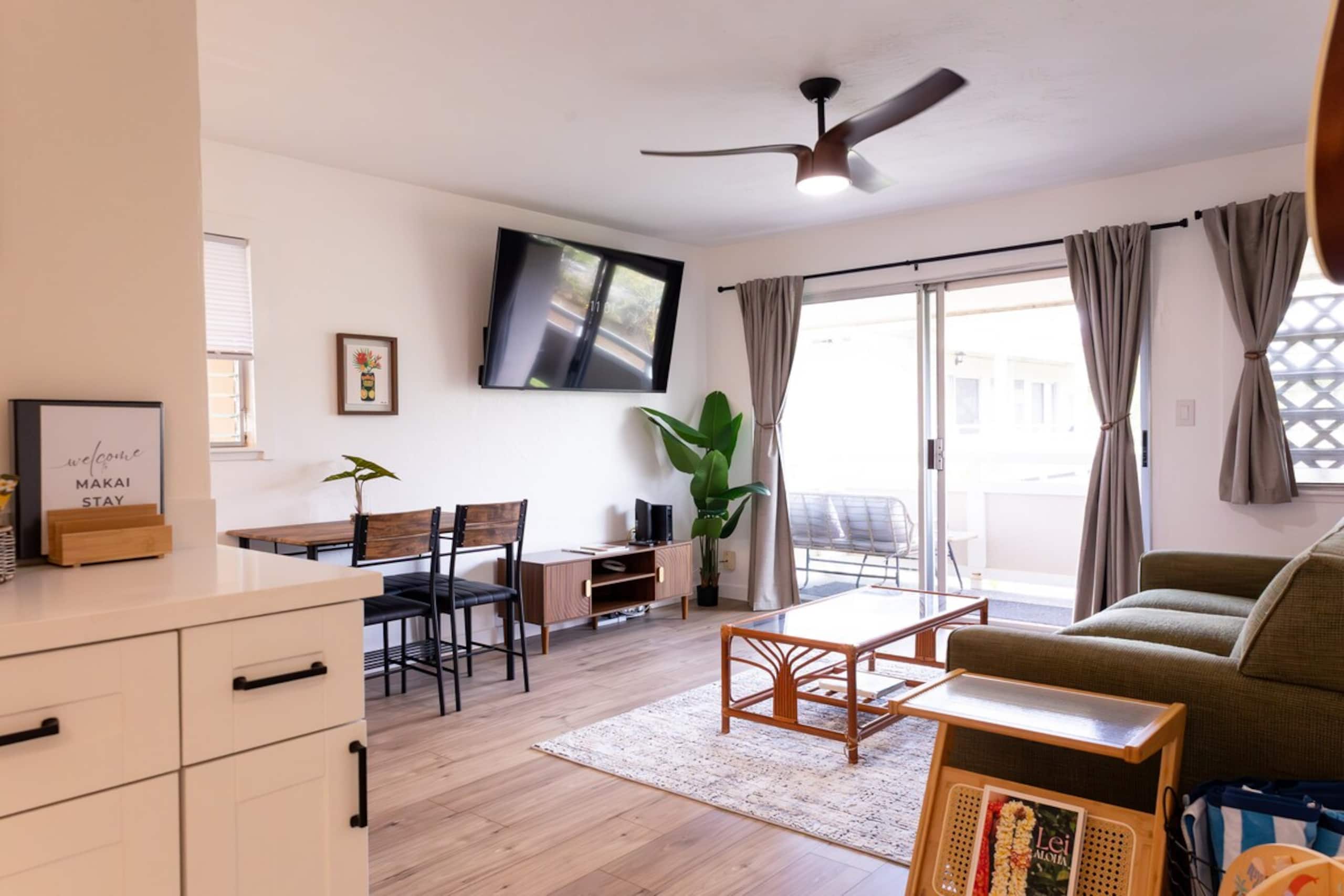 Ocean + Mountain + Pool View, Upgraded Condo - Photo 6