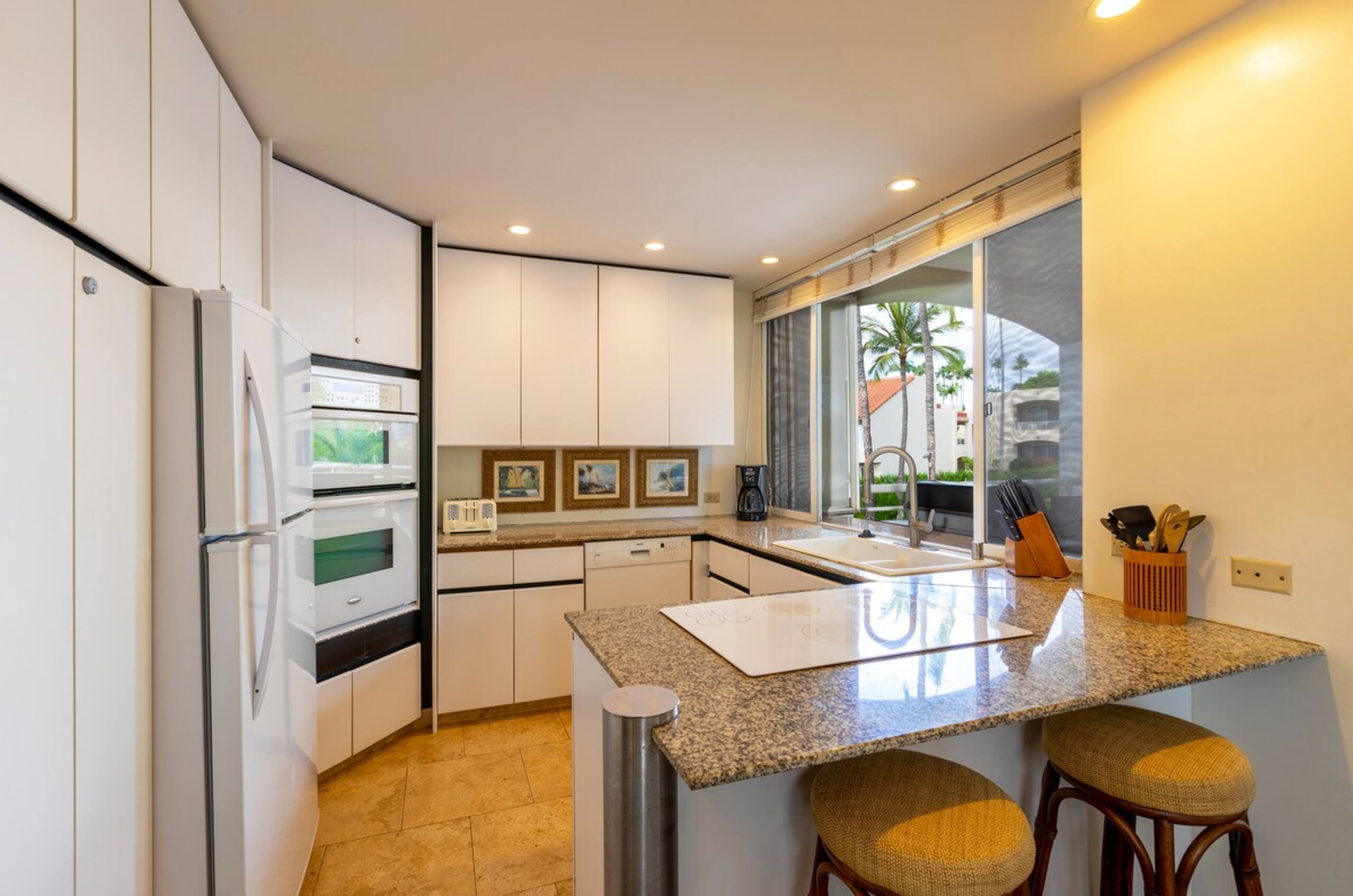 Palms 902 - Private Luxury Partial Ocean View - Photo 9