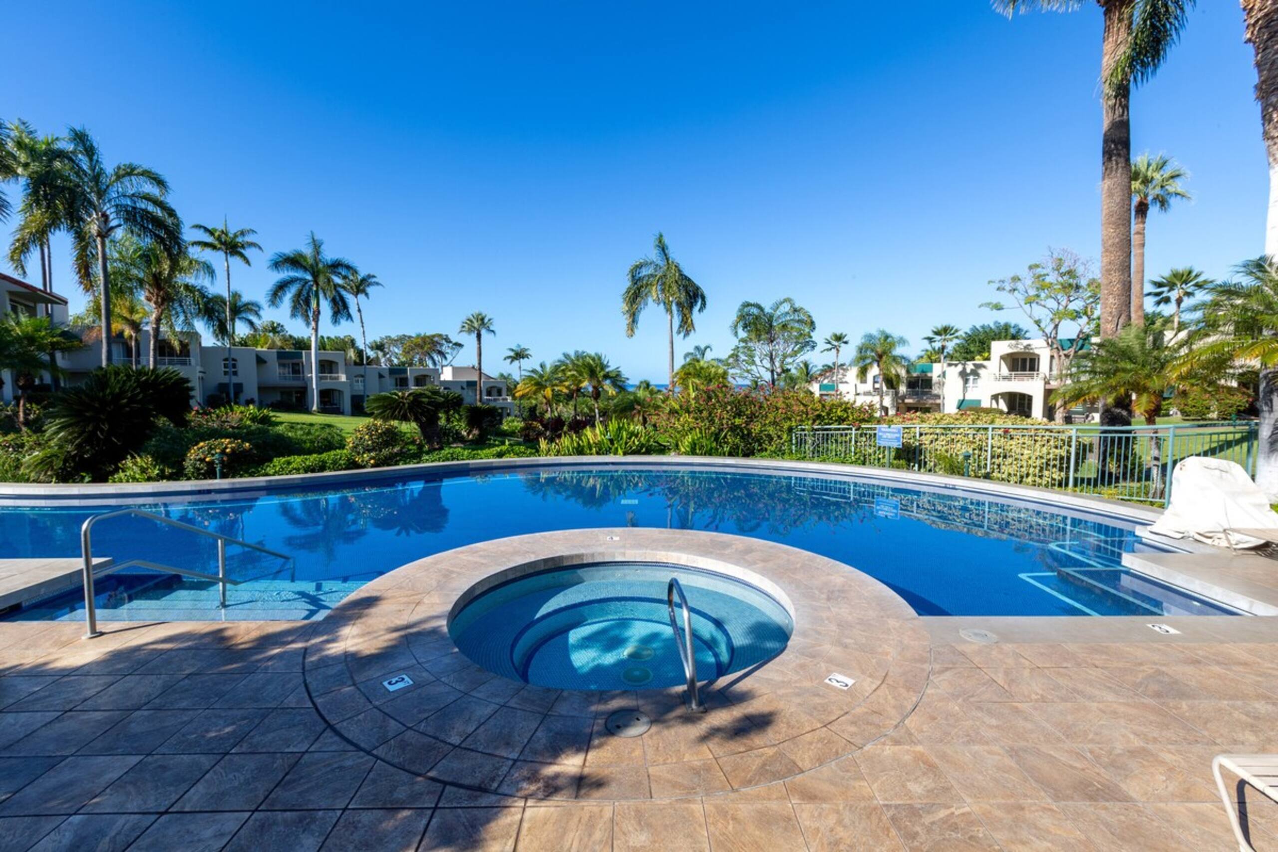 Palms 902 - Private Luxury Partial Ocean View - Photo 28